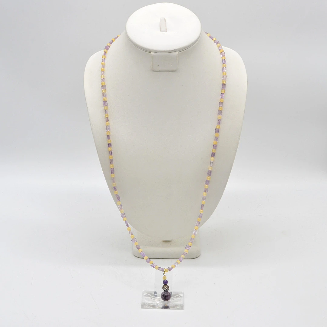 AMETHYST UND HELIODOR COLLIER, VERSCHLUSS UND ANHÄNGER AUS VERGOLDETERM