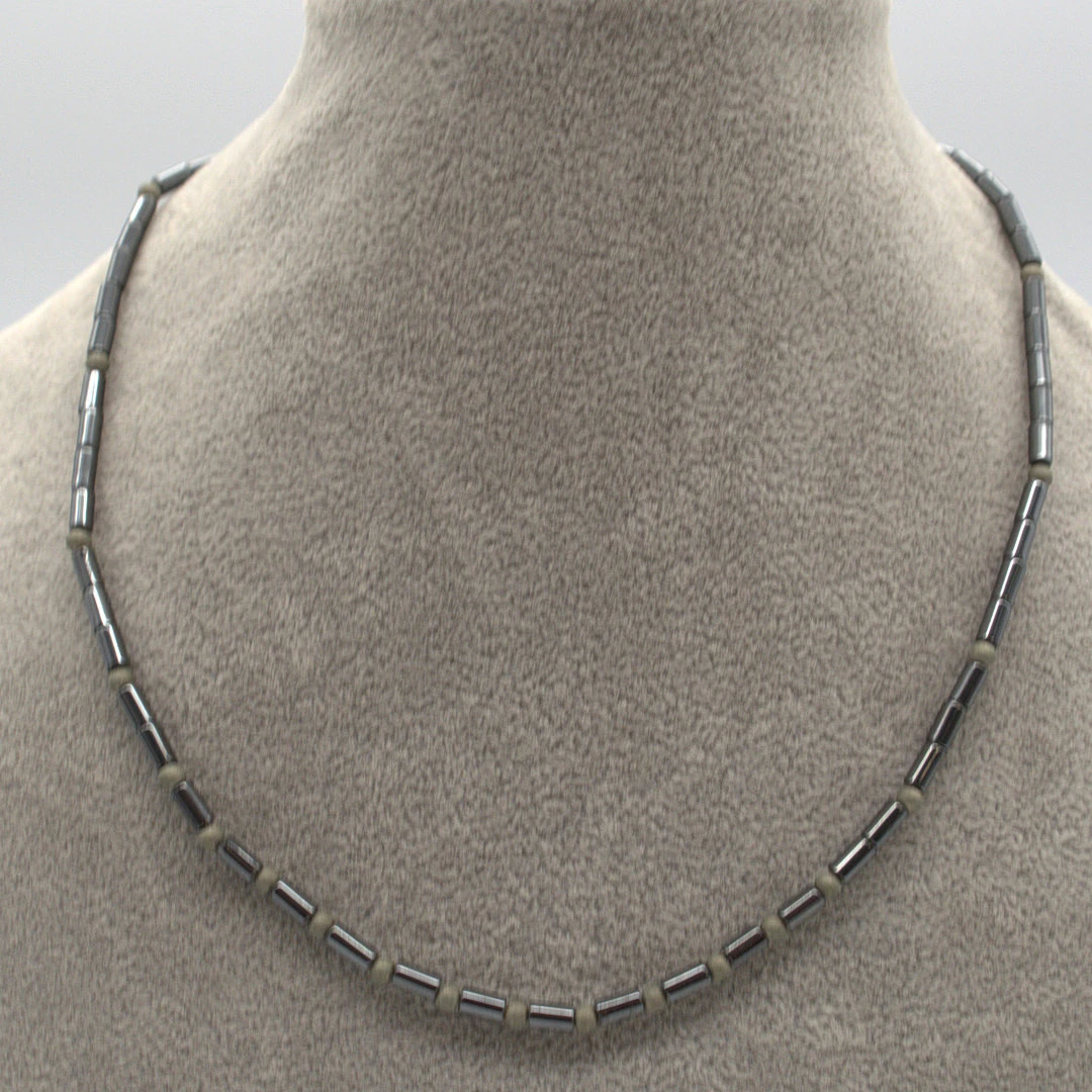 COLLIER AUS HÄMATIT, POLIERT,ZYLINDERFÖRMIG, 835 SILBER ZWISCHENTEILE