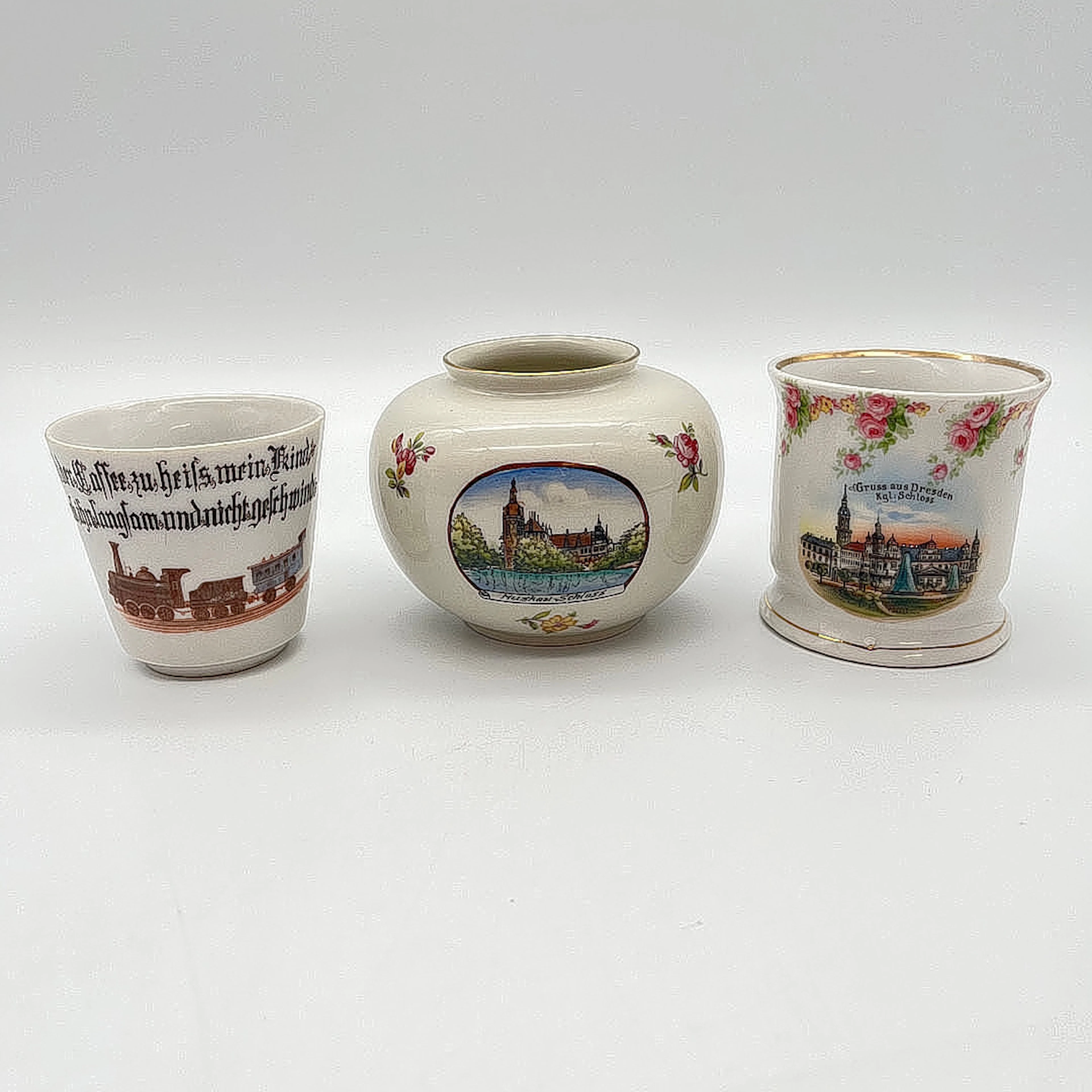 PORZELLANGEFÄSSE, KINDERBECHER, VASE DER FIRMA BAUER & LEHMANN IN