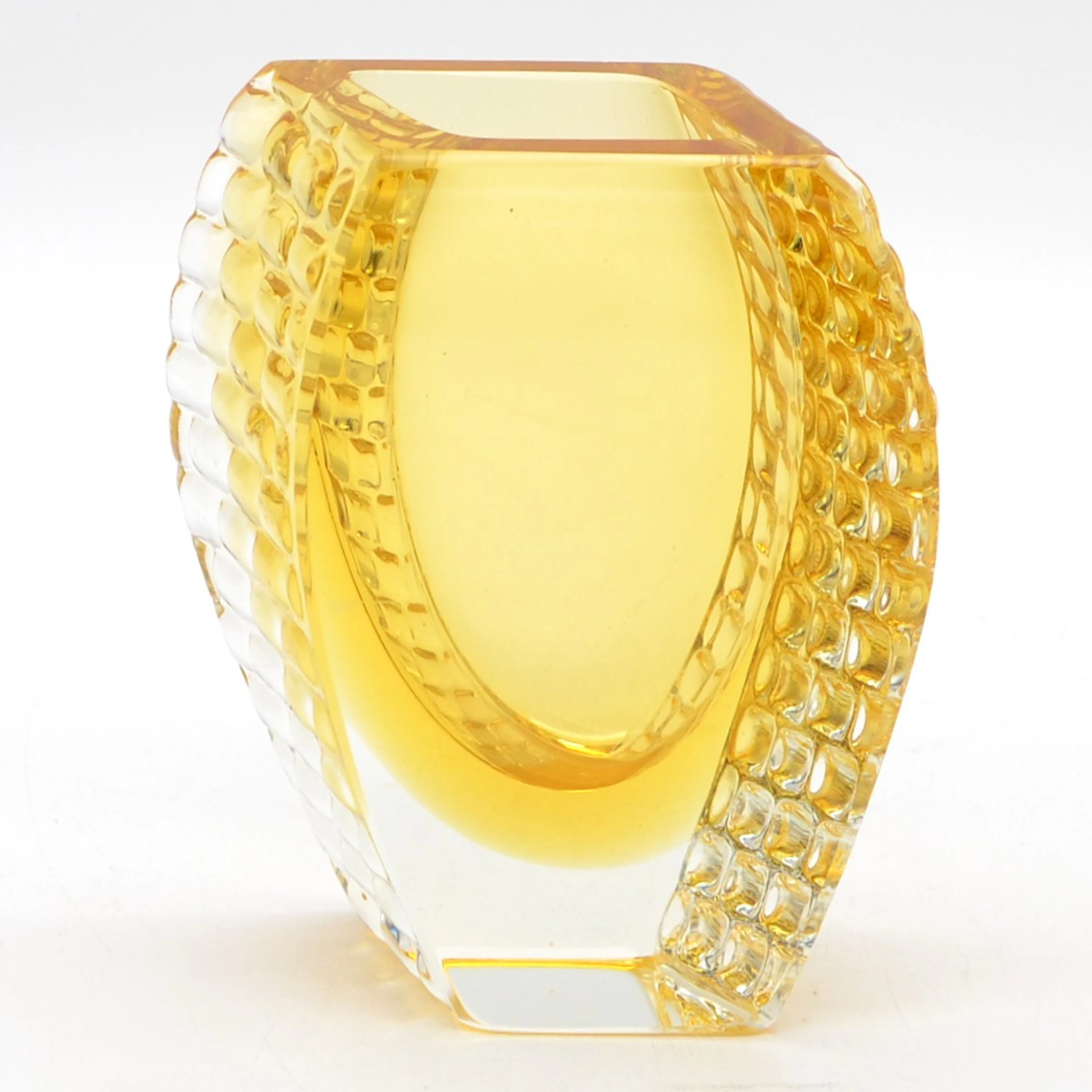 ALESSANDRO MANDRUZZATO. MURANO DESIGNERVASE, STUDIOGLAS, SOMMERSO