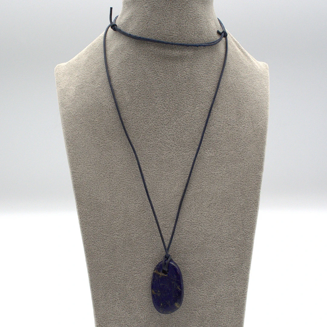 VINTAGE COLLIER, LAPISLAZULI CABOCHON, GESCHLIFFEN, AN LEDERBAND 20.
