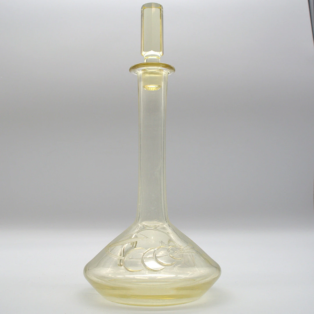 ART DECO GLAS KARAFFE BÖHMISCH UM 1920.