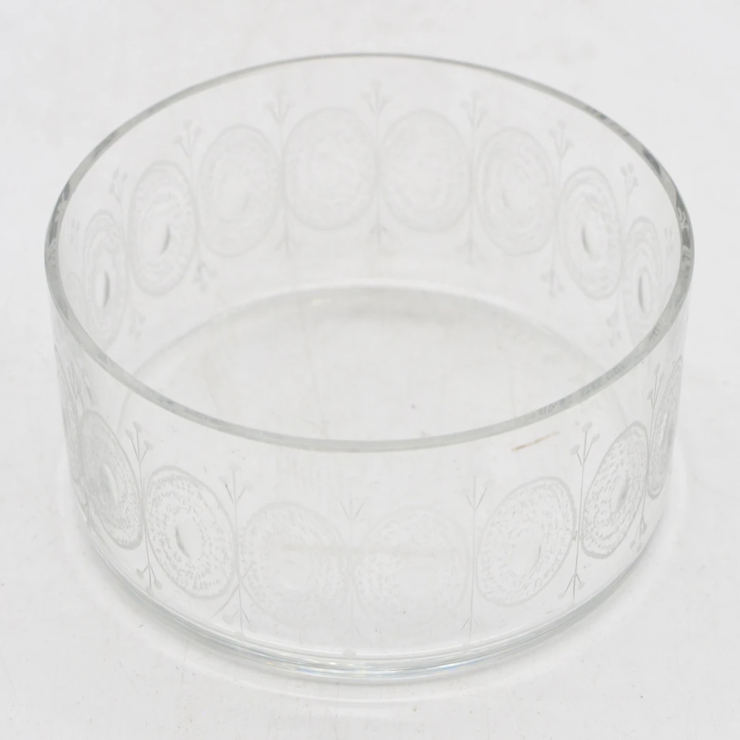 SCHOTT ZWIESEL, DESIGNERSCHALE, HANDGESCHLIFFENER DEKOR, TRANSAPENTES