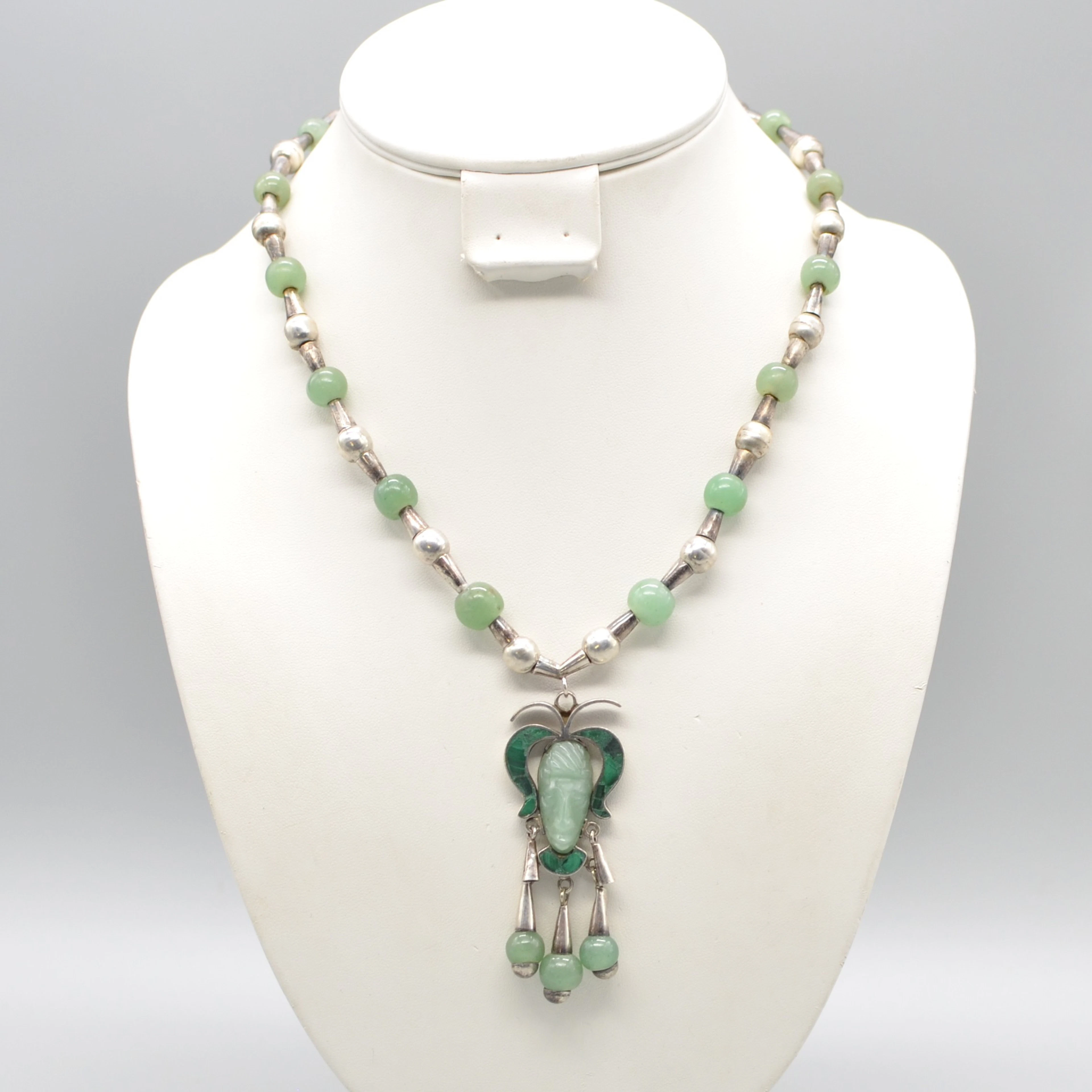 DESIGNERCOLLIER MIT JADE, MALACHIT UND STERLINGSILBER, TAXCO MEXICO