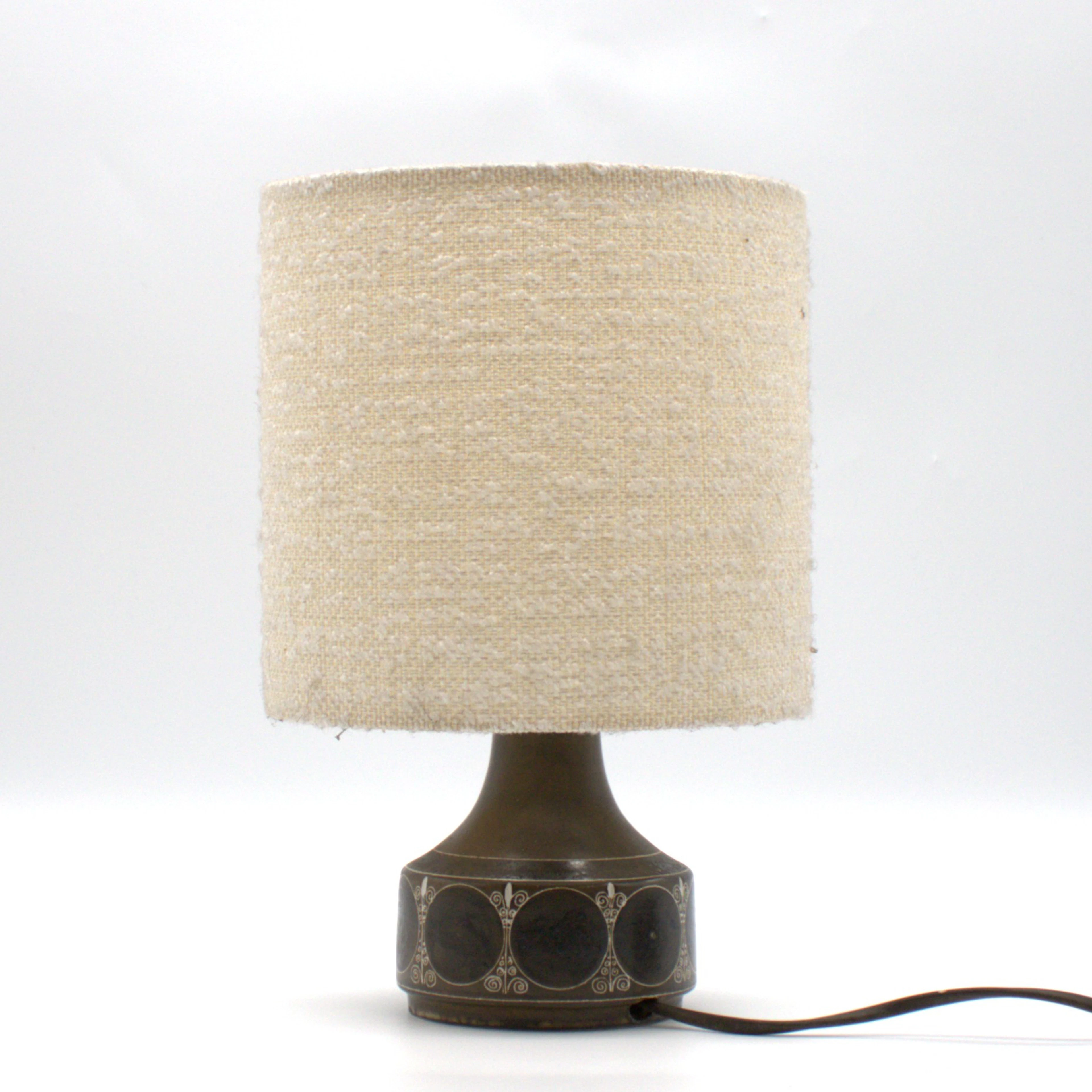 EINAR JOHANSEN. VINTAGE DESIGNER KERAMIK LAMPE UM 1960.