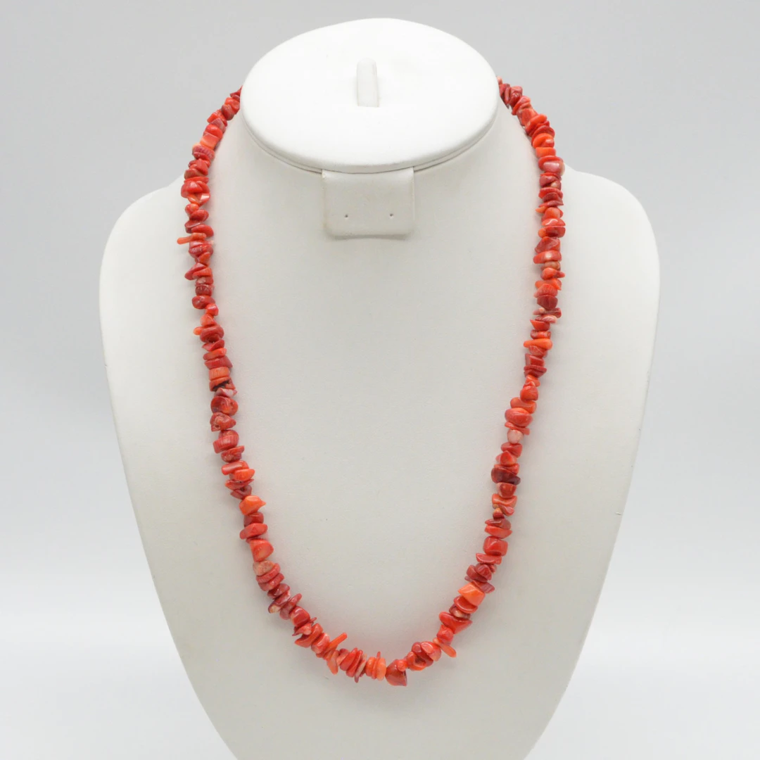 COLLIER AUS ROTER BAMBUSKORALLE, POLIERTE PERLEN, STERLINGSILBER-VERSCHLUSS