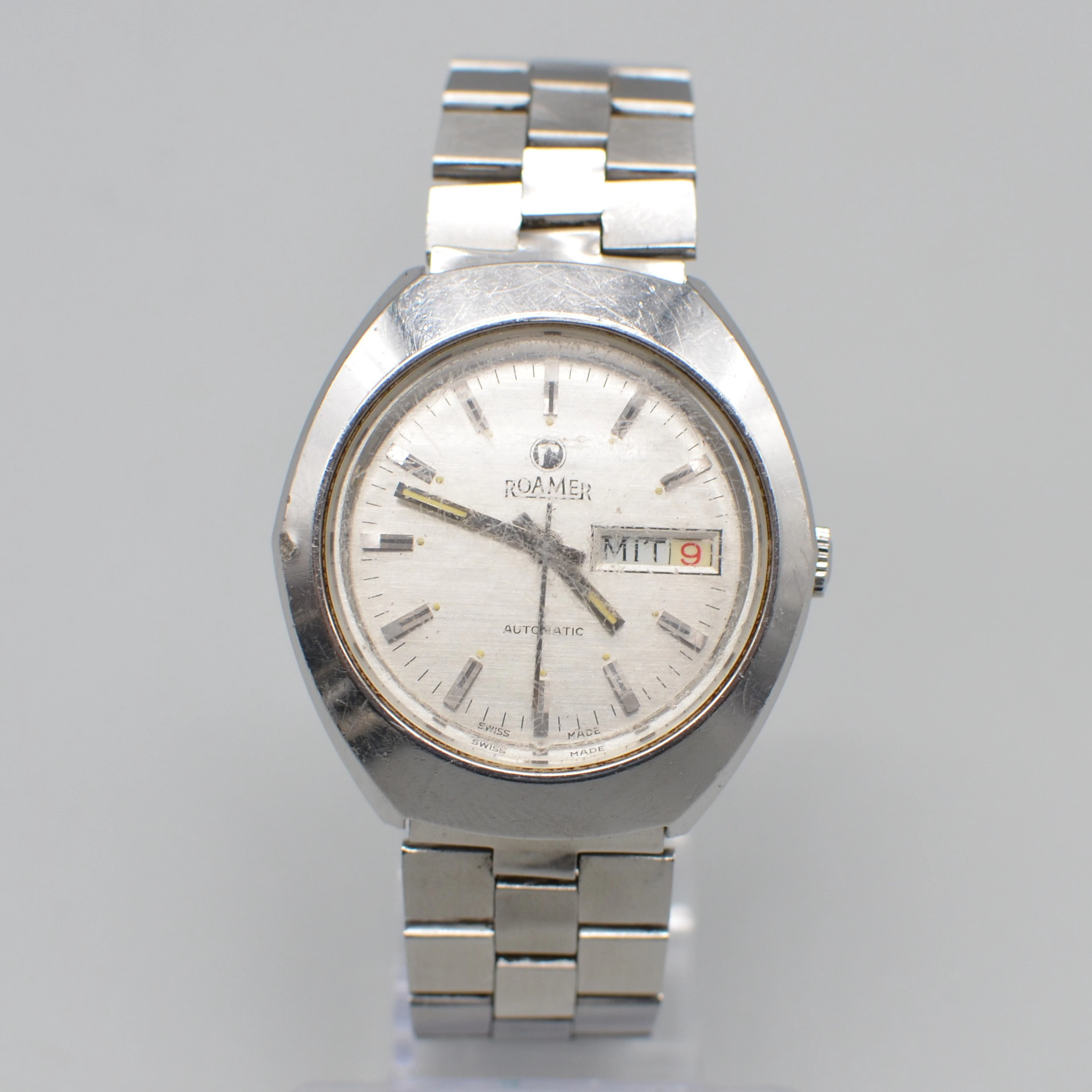 ROAMER AUTOMATIC AS 2066, DAYDATE, EDELSTAHL, UM 1970.