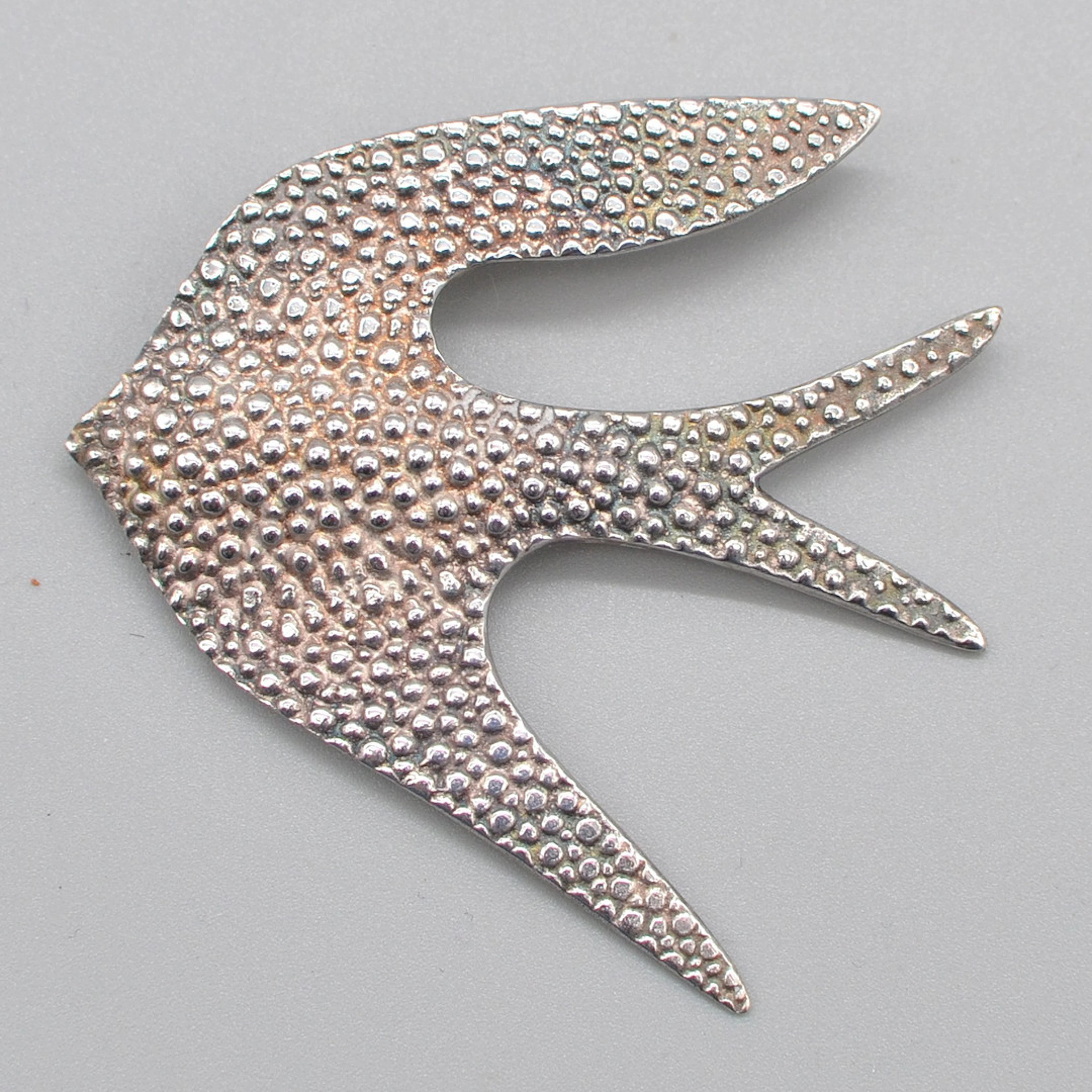 PAUL WUNDERLICH (1927-2010). "SILBERVOGEL", KÜNSTLERSCHMUCK, ANHÄNGER