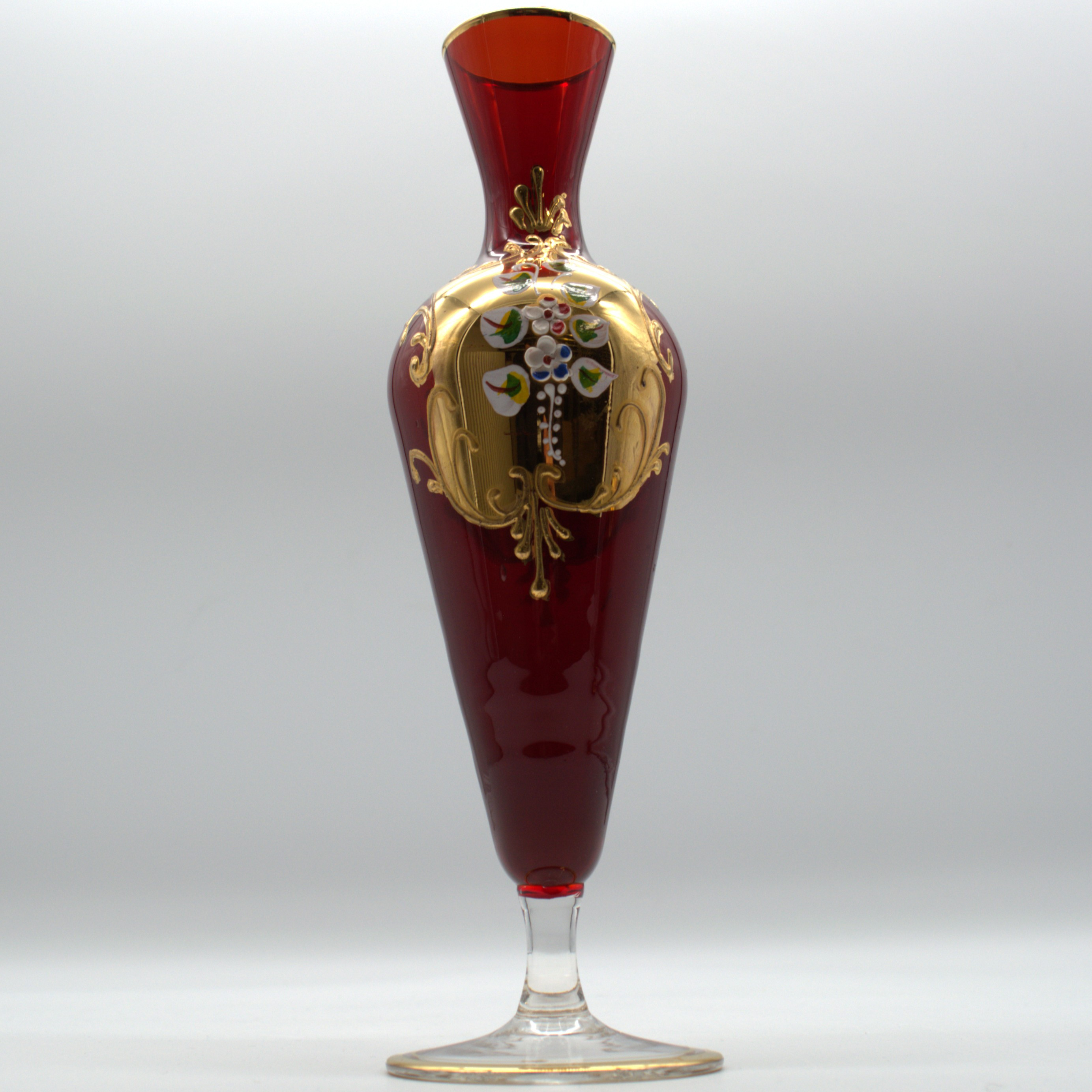 VENEZIANISCHE VASE,RUBINROT, GLAS, MIT GOLD UND BLUMENDEKOR, GOLDRAND