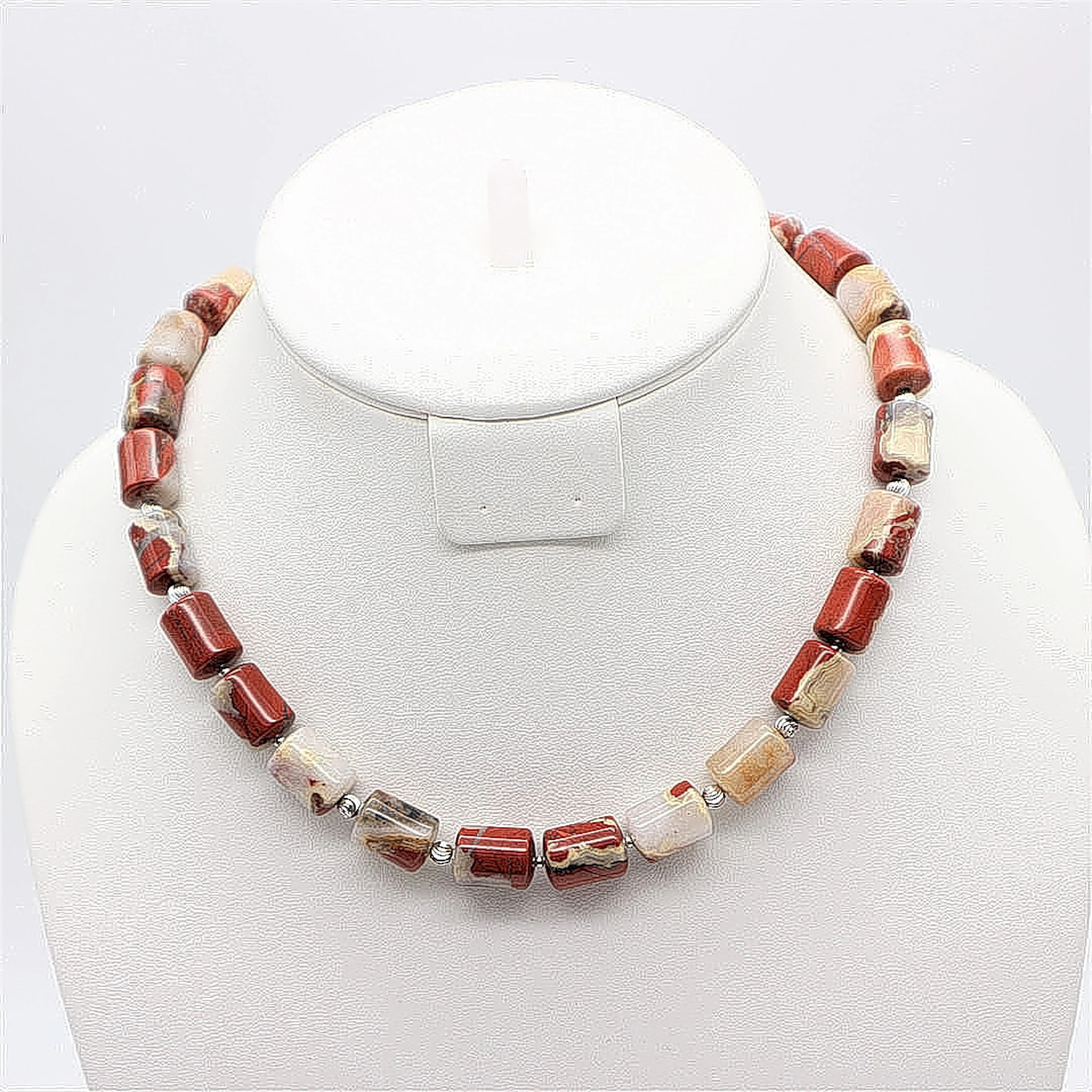 JASPIS EDELSTEINCOLLIER MIT MAGNETVERSCHLUSS UND METALLELEMENTEN
