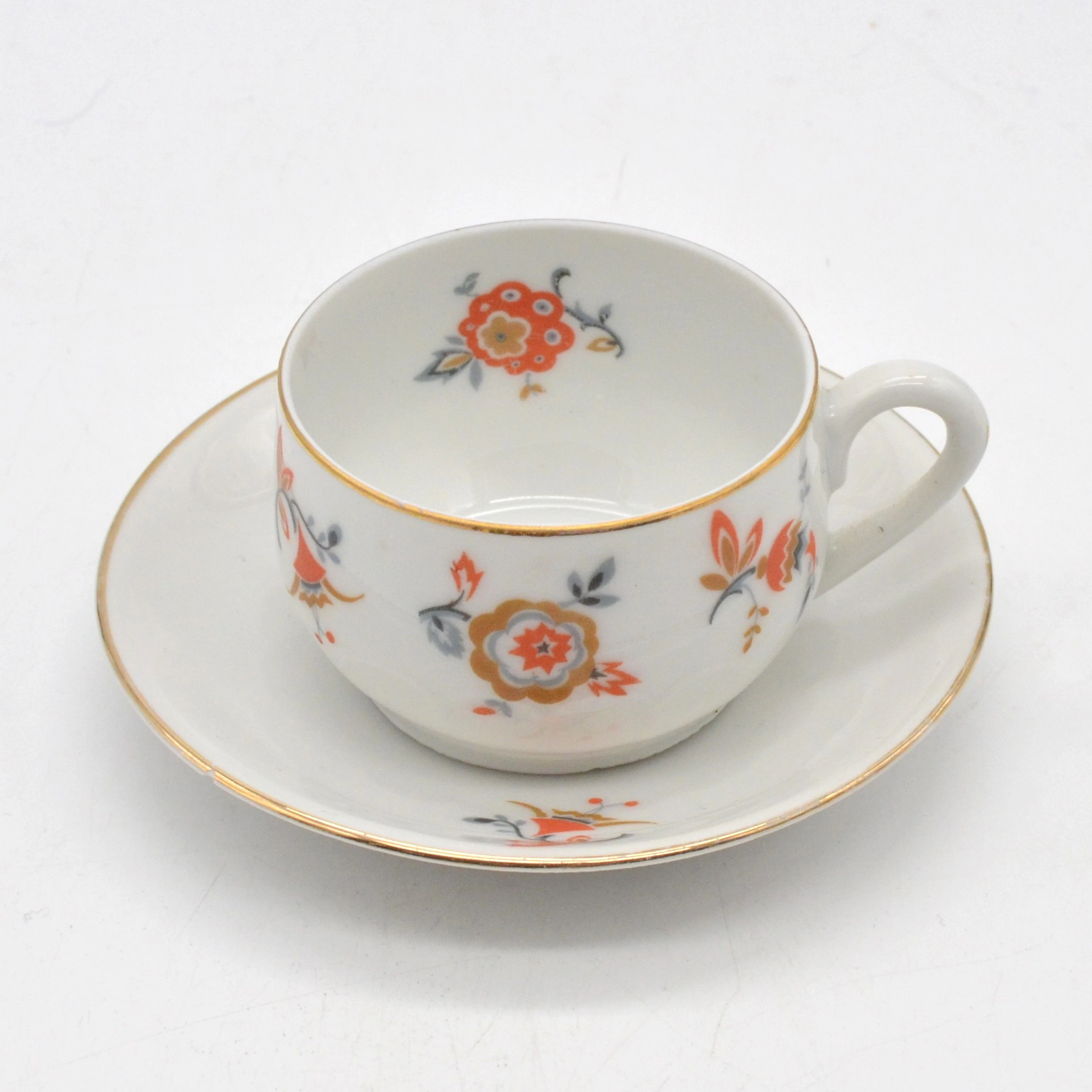 BAREUTHER BAVARIA, TASSE MIT UNTERTASSE, STREUBLUMEN, MIT GOLDRAND