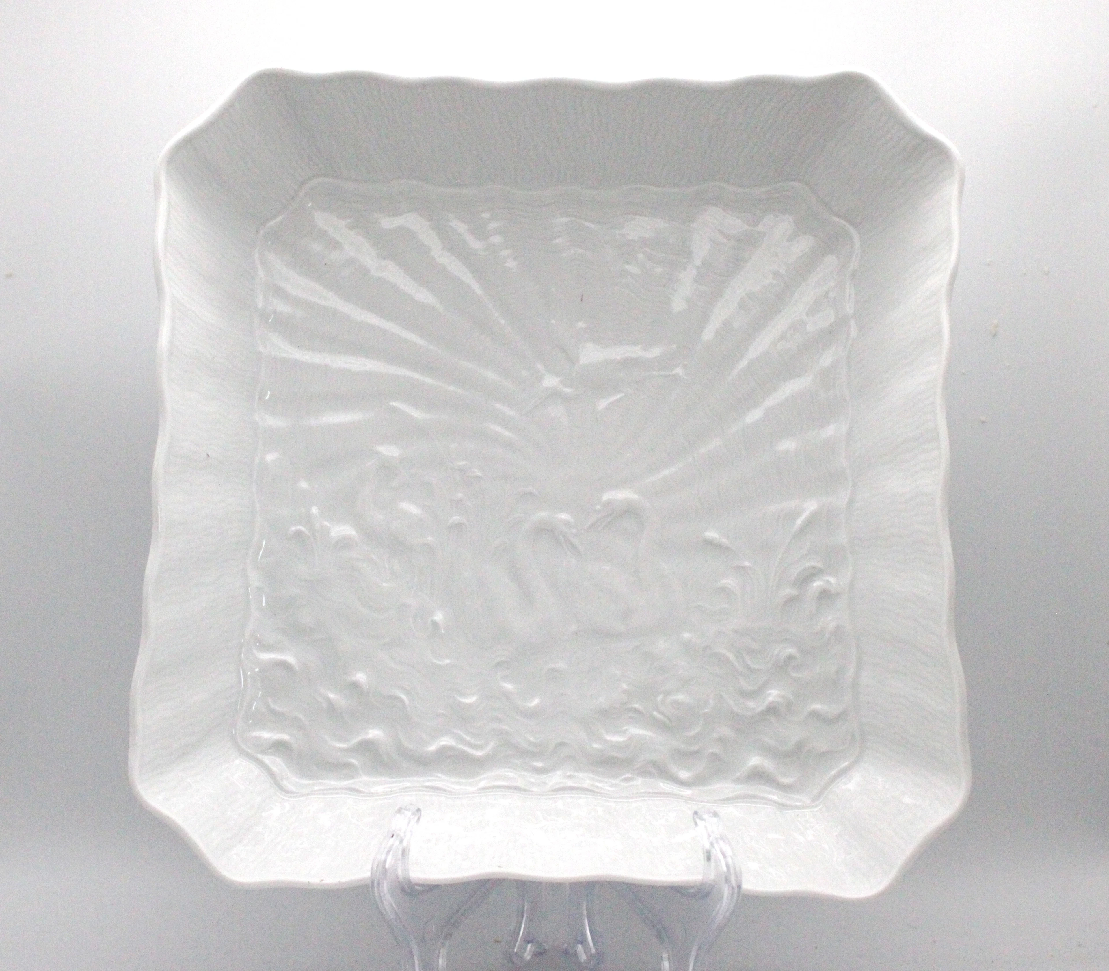 MEISSEN BEILAGENSCHALE, MITTEL, FORM "SCHWANENDESSIN", WEISS, L 22