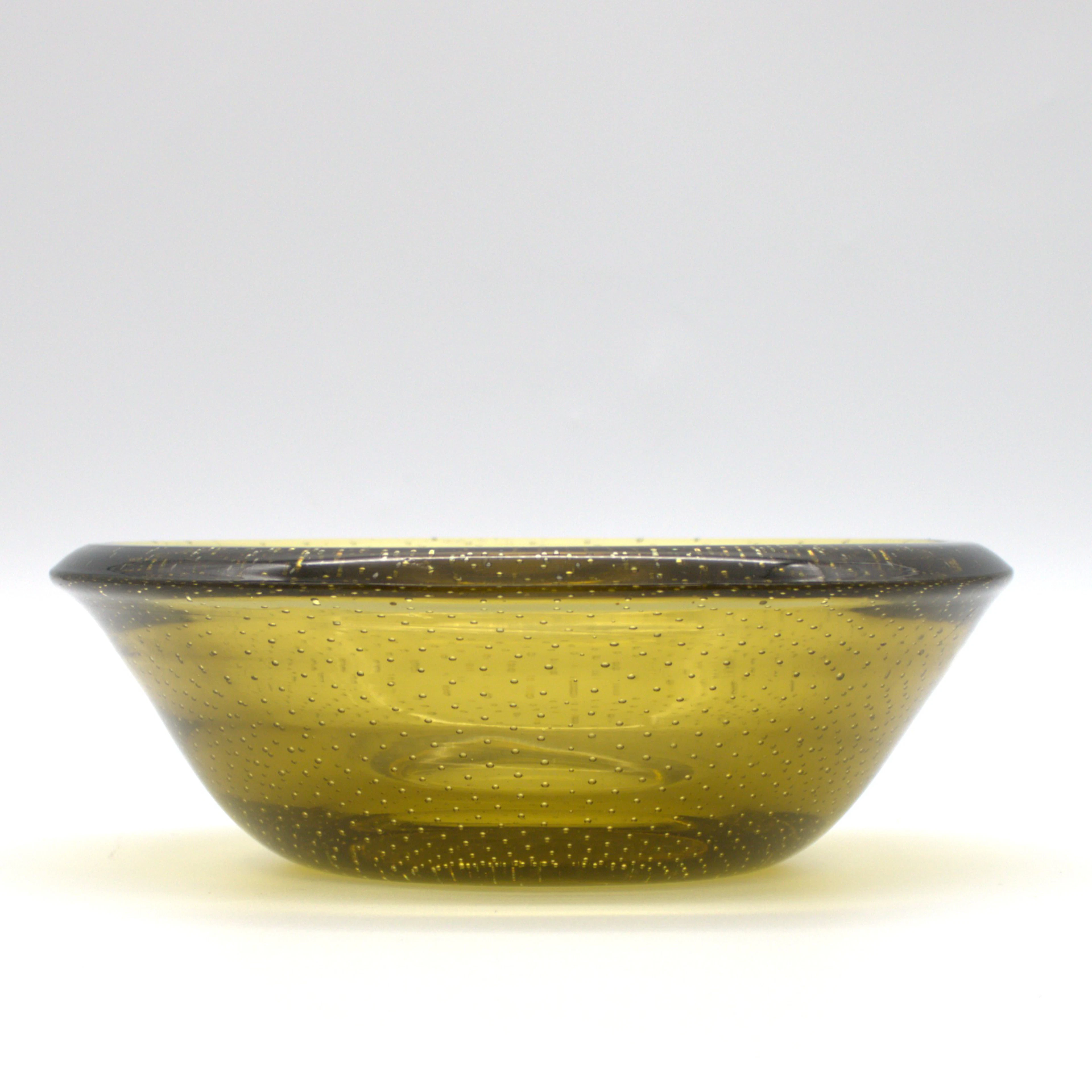 BULLICANTE. MURANO-GLASSCHALE VINTAGE. IM MID-CENTURY DESIGN.