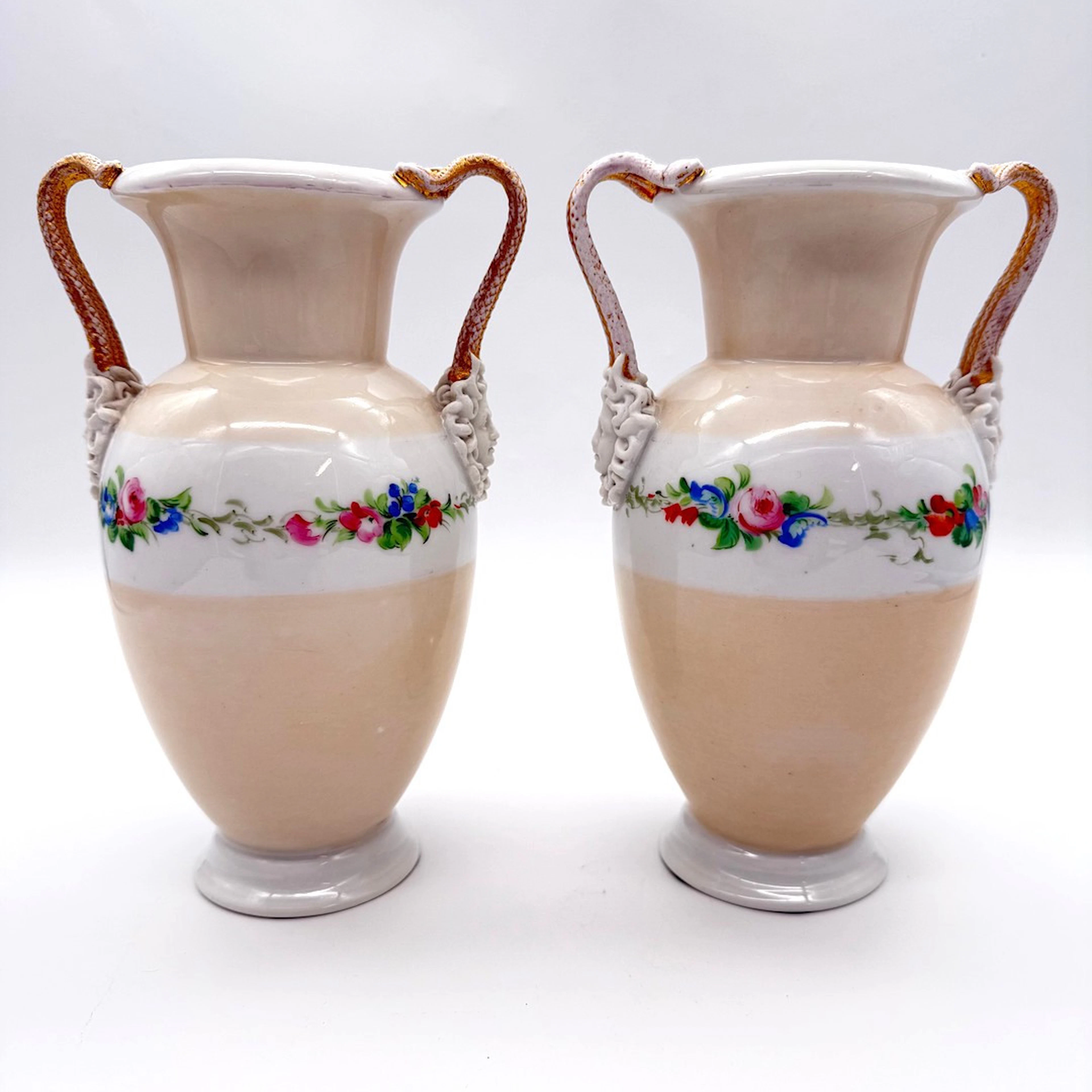 2 X BING & GRØNDAHL DÄNEMARK HENKELVASEN CA. 1853–1895.