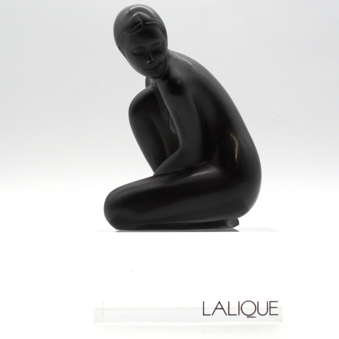 LALIQUE. , FRANCE, KLEINE AKTSKULPTUR "VENUS", SCHWARZES KRISTALLGLAS