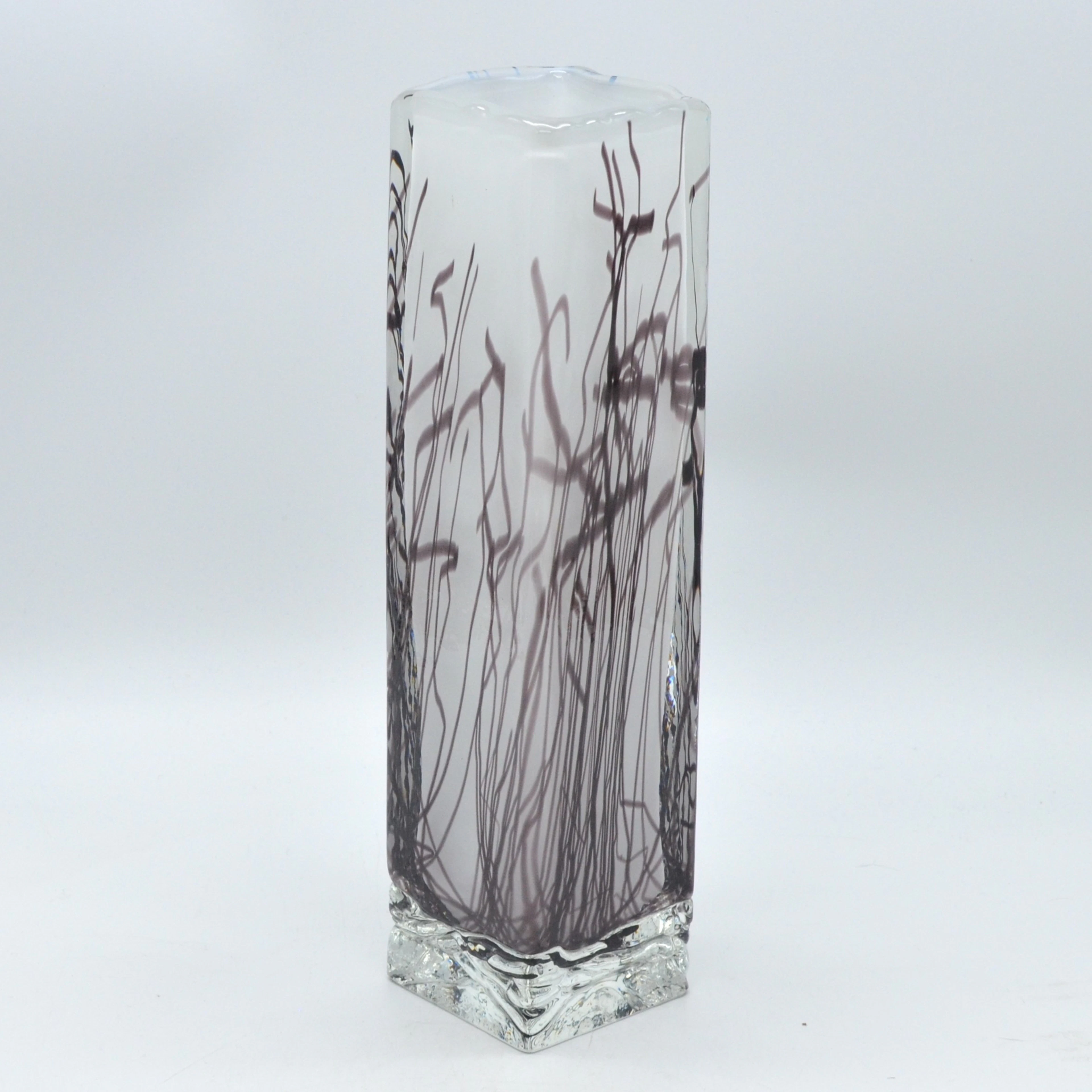 ALEŠ VALNER. DESIGNERVASE, STUDIOGLAS, FÜR BERÁNEK, TSCHECHIEN, 1990