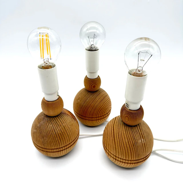 3 X LAMPEN AUS KIEFERNHOLZ MARKSJÖJD TYP 5031 KULA 1970ER.