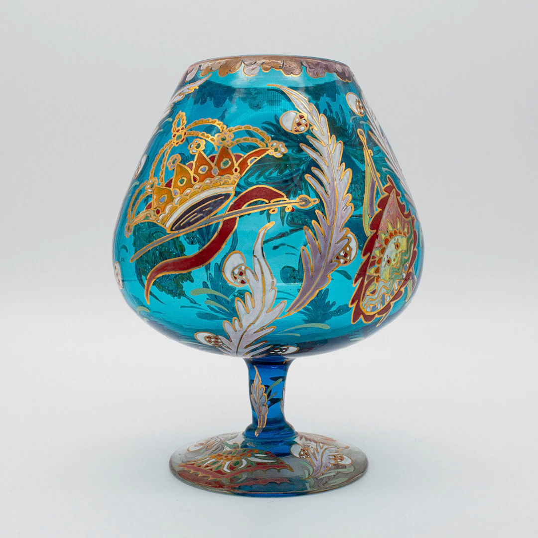 MARIANO ROYO CORTÉS. GLASBECHER IN BLAUEM FARBTON UND MIT TRANSLUZENTEM