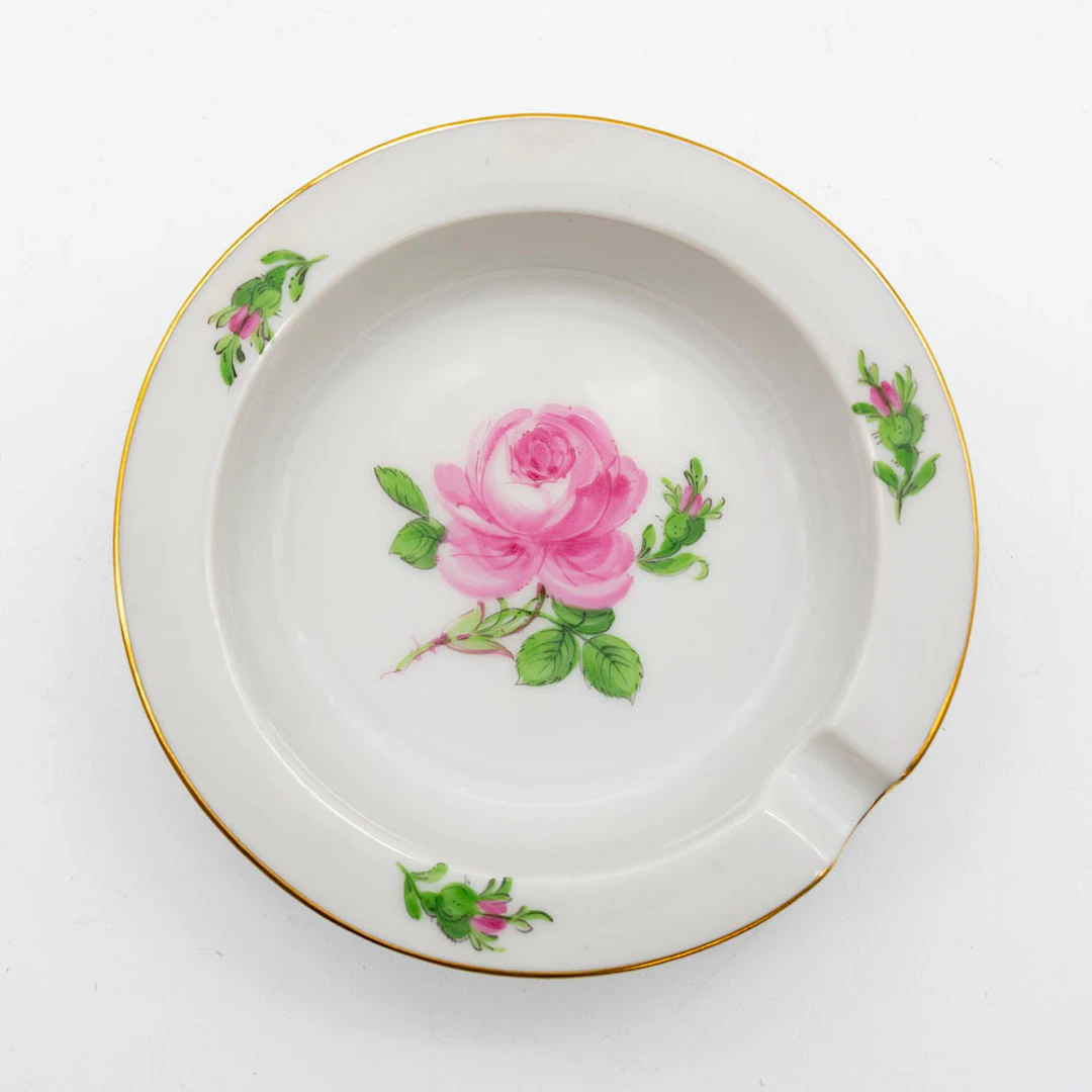 MEISSEN, ASCHENBECHER, “ROTE ROSE“, PORZELLAN, GOLDRAND, HANDMALEREI