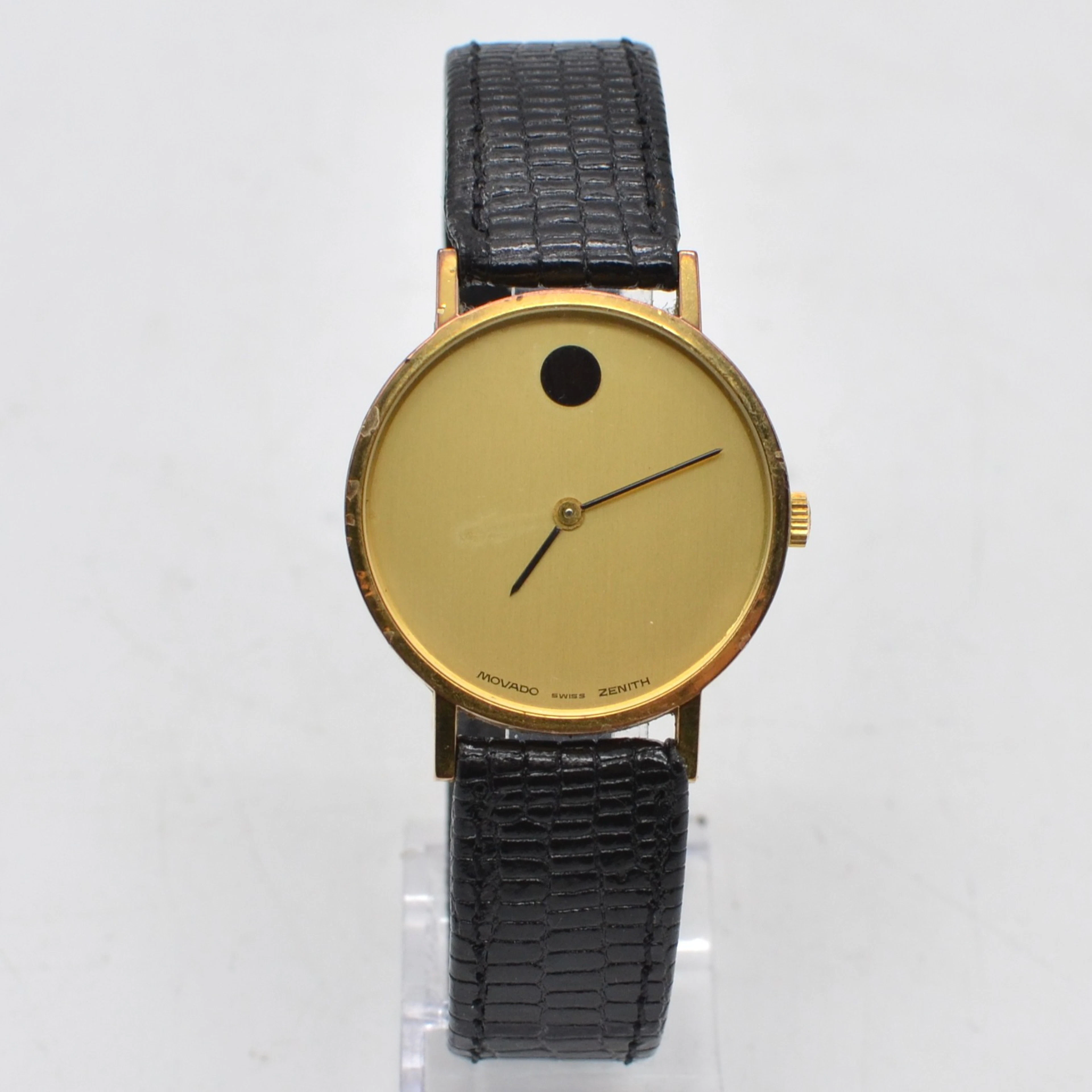 MOVADO, ZENITH, SWISS UHRWERK, VERGOLDET, HANDAUFZUG, UM 1970ER JAHRE.