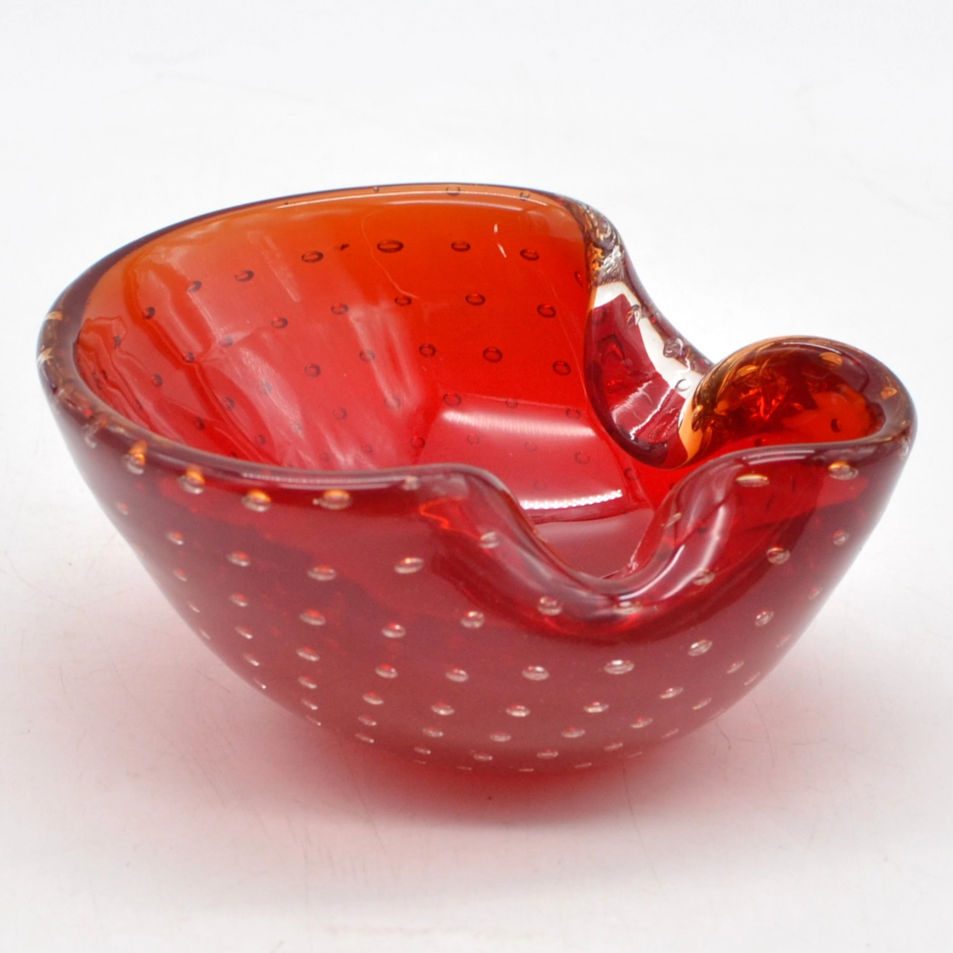 BAROVIER & TOSO. MURANO DESIGNERSCHALE, STUDIOGLAS, SOMMERSO, BULLICANTE