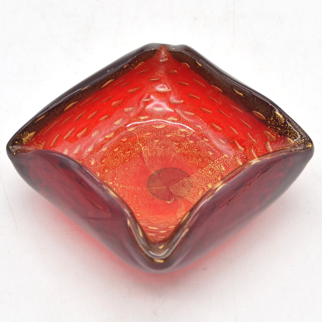 ARCHIMEDE SEGUSO. MURANO DESIGNERSCHALE, STUDIOGLAS, BLATTGOLD, BULLICANTE