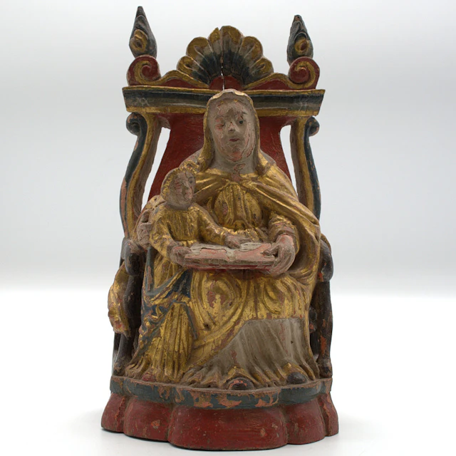 INDO-PORTUGIESISCHE SKULPTUR AUS HOLZ, POLYCHROMFASSUNG UND VERGOLDUNG