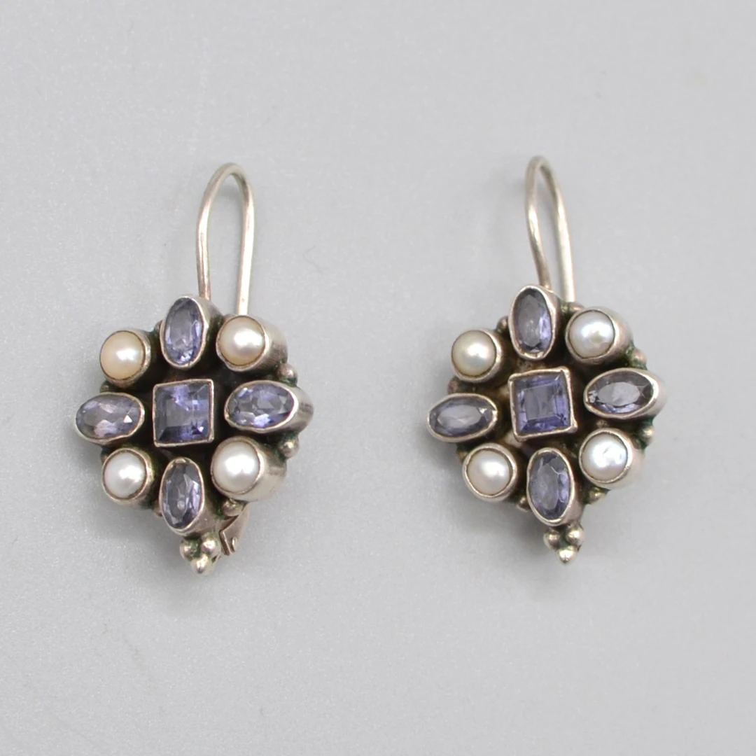 DESIGNER-HÄNGEOHRRINGE, ZUCHTPERLEN UND TANSANIT, FASSUNG AUS STERLINGSILBER