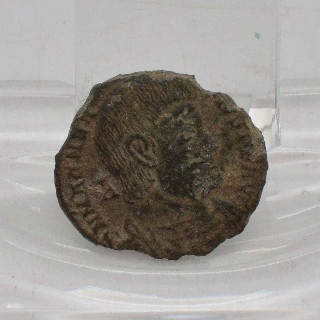 RÖMISCHE MÜNZE, MAGNETIUS 350-351 N. CHR., MIT MAGNETIUS ZU PFERDE