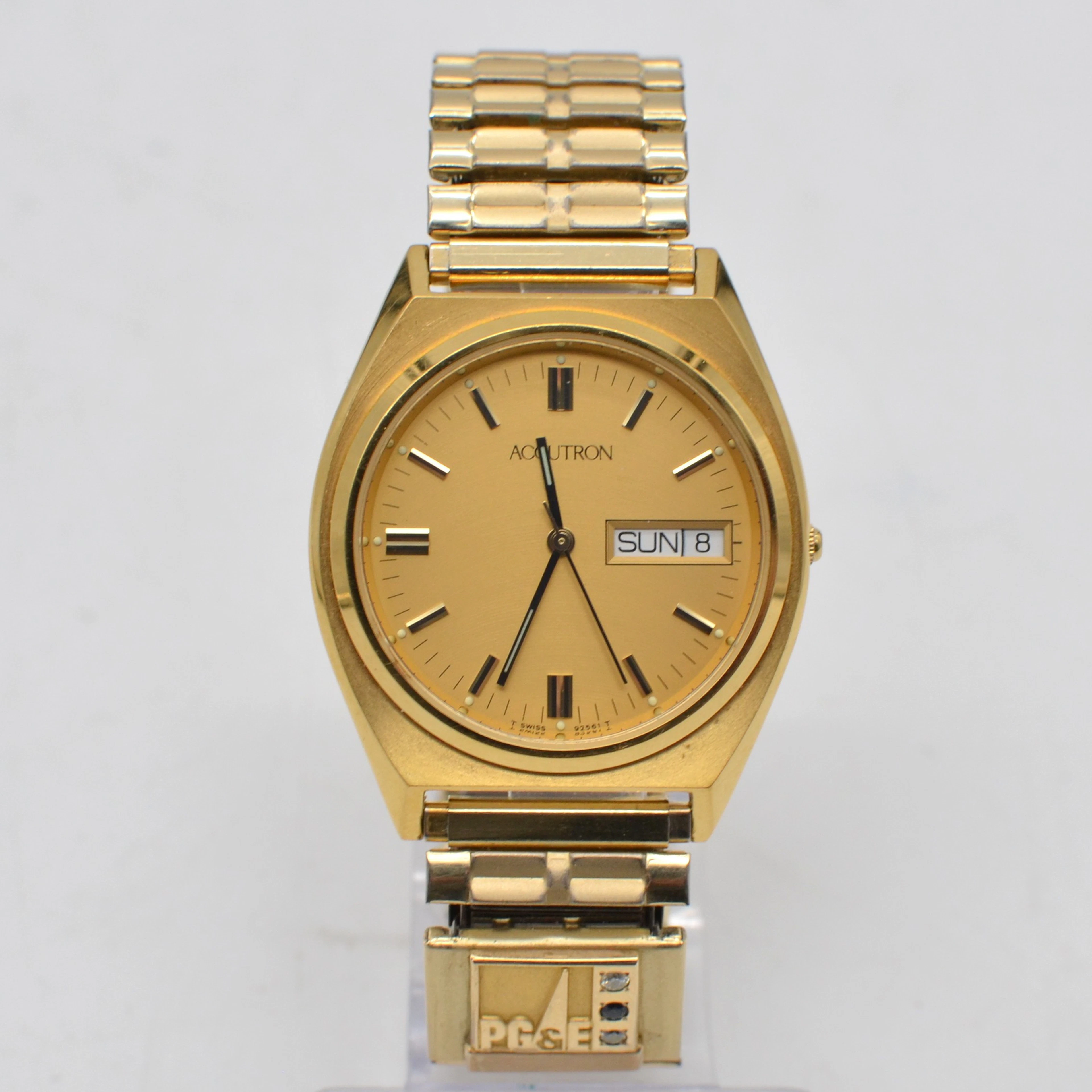 BULOVA ACCUTRON (92561), ARMBANDUHR MIT BRILLANT & SAPHIR, PG&E LOGO