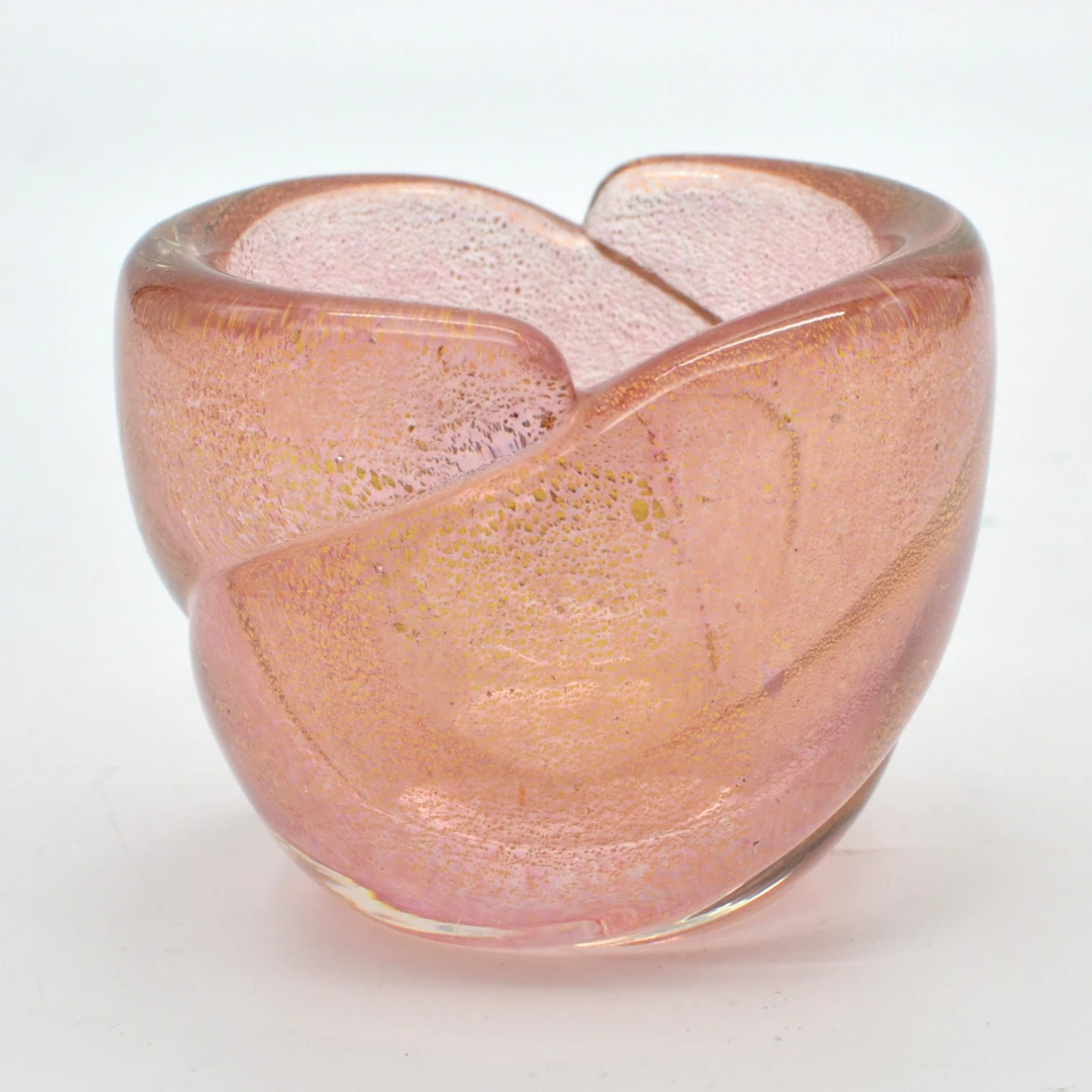 ARCHIMEDE SEGUSO. MURANO GLAS SCHALE, ROSAFARBENES GLAS MIT GOLDPLATZFOLIE