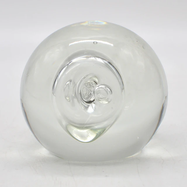 GERHARD SCHECHINGER. DESIGNER PAPERWEIGHT MIT BUBBLES, SIGNIERT, UM 1980.