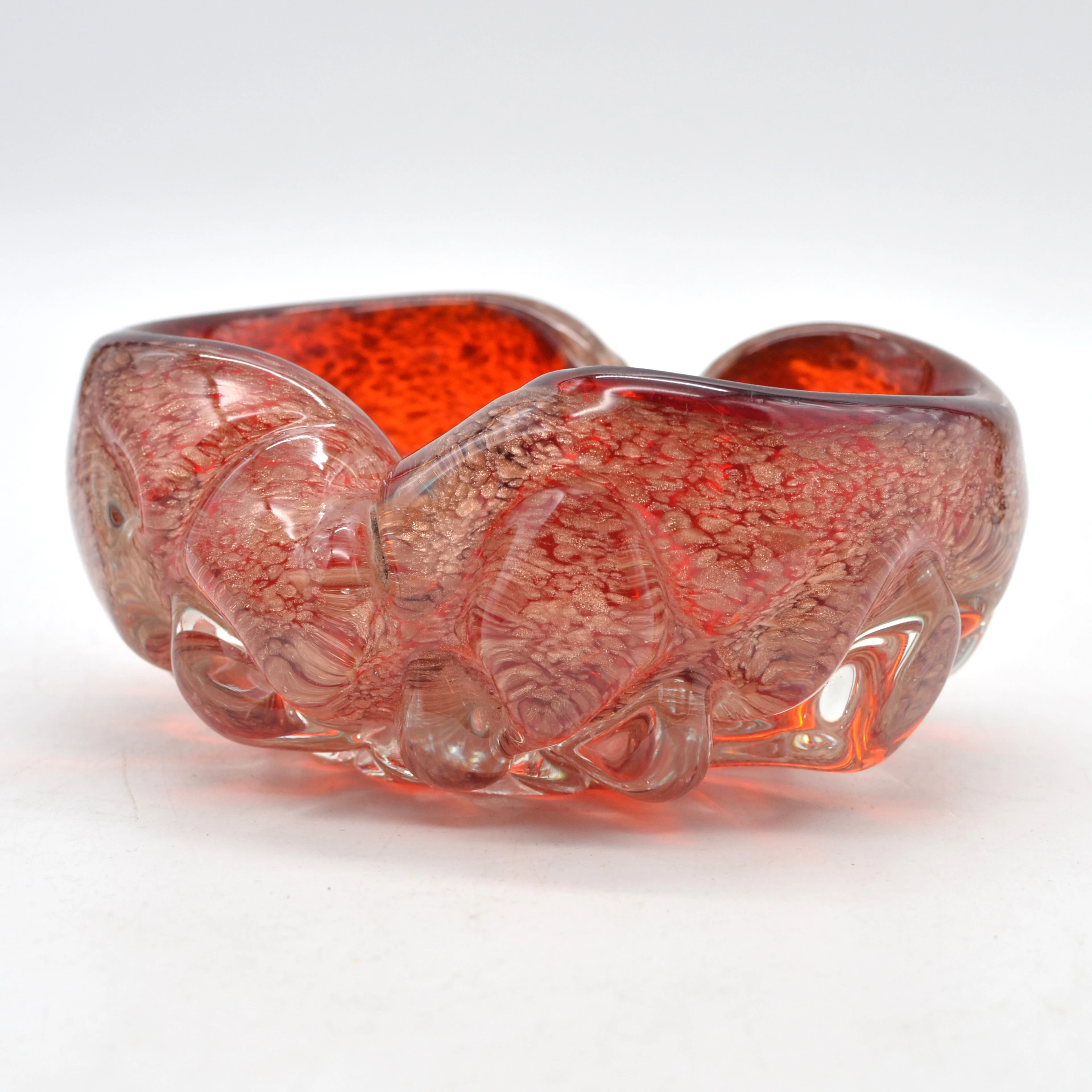 BAROVIER & TOSO. MURANO DESIGNERSCHALE, STUDIOGLAS, GOLDENER FLITTER