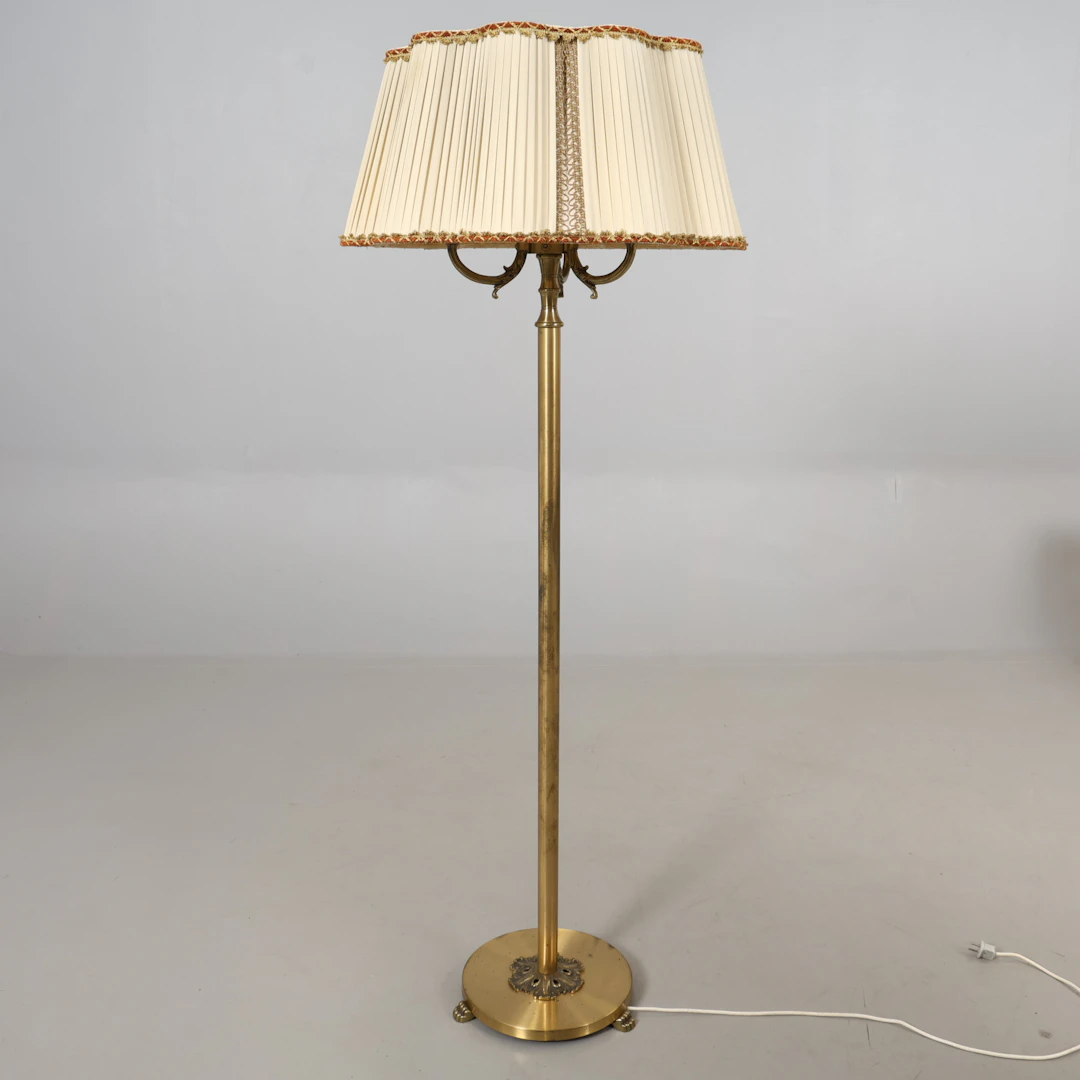GOLVLAMPA metall 1900-tal.