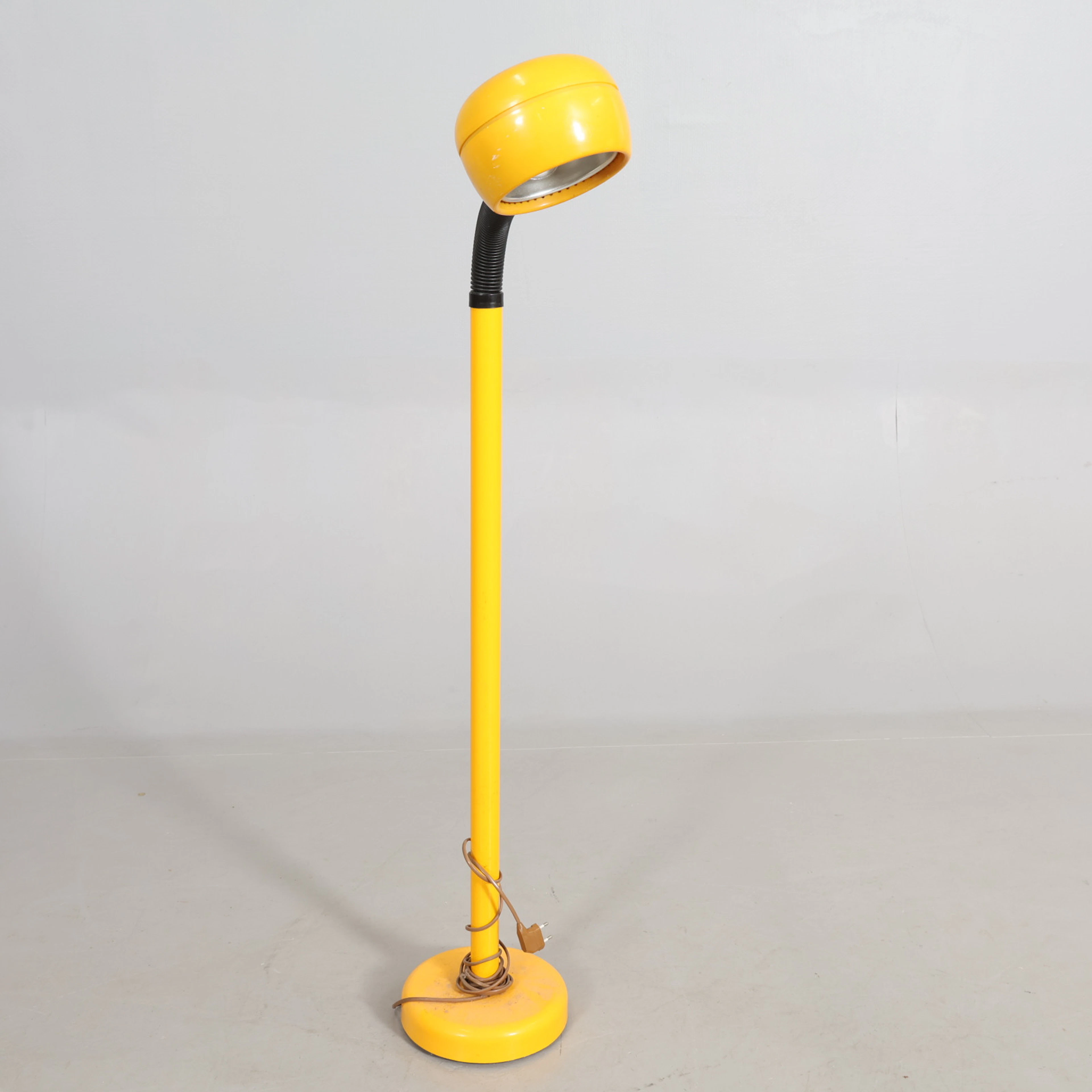 GOLVLAMPA Fagerhult.