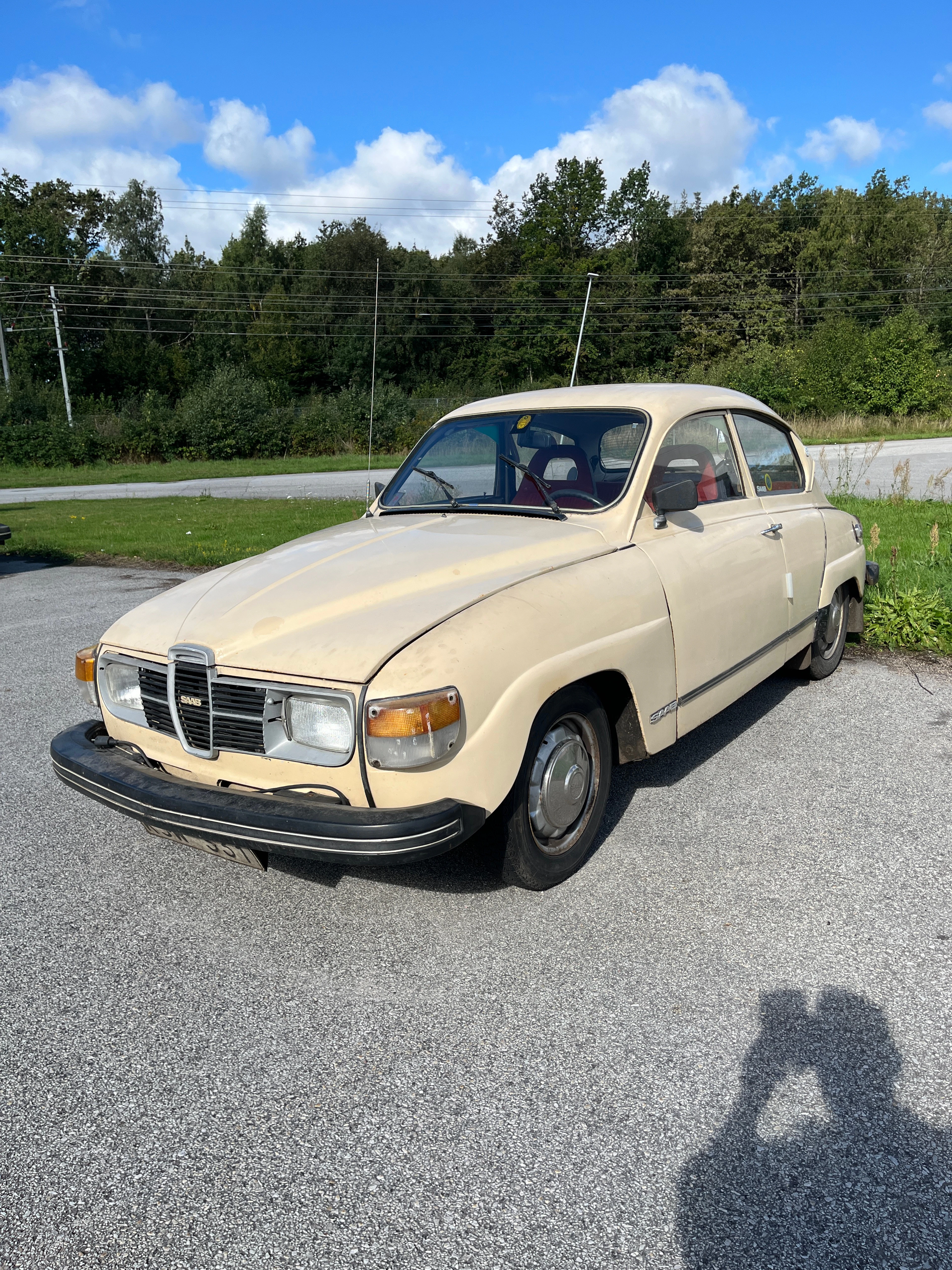 BIL Saab 96GL manuell bensin 1978.