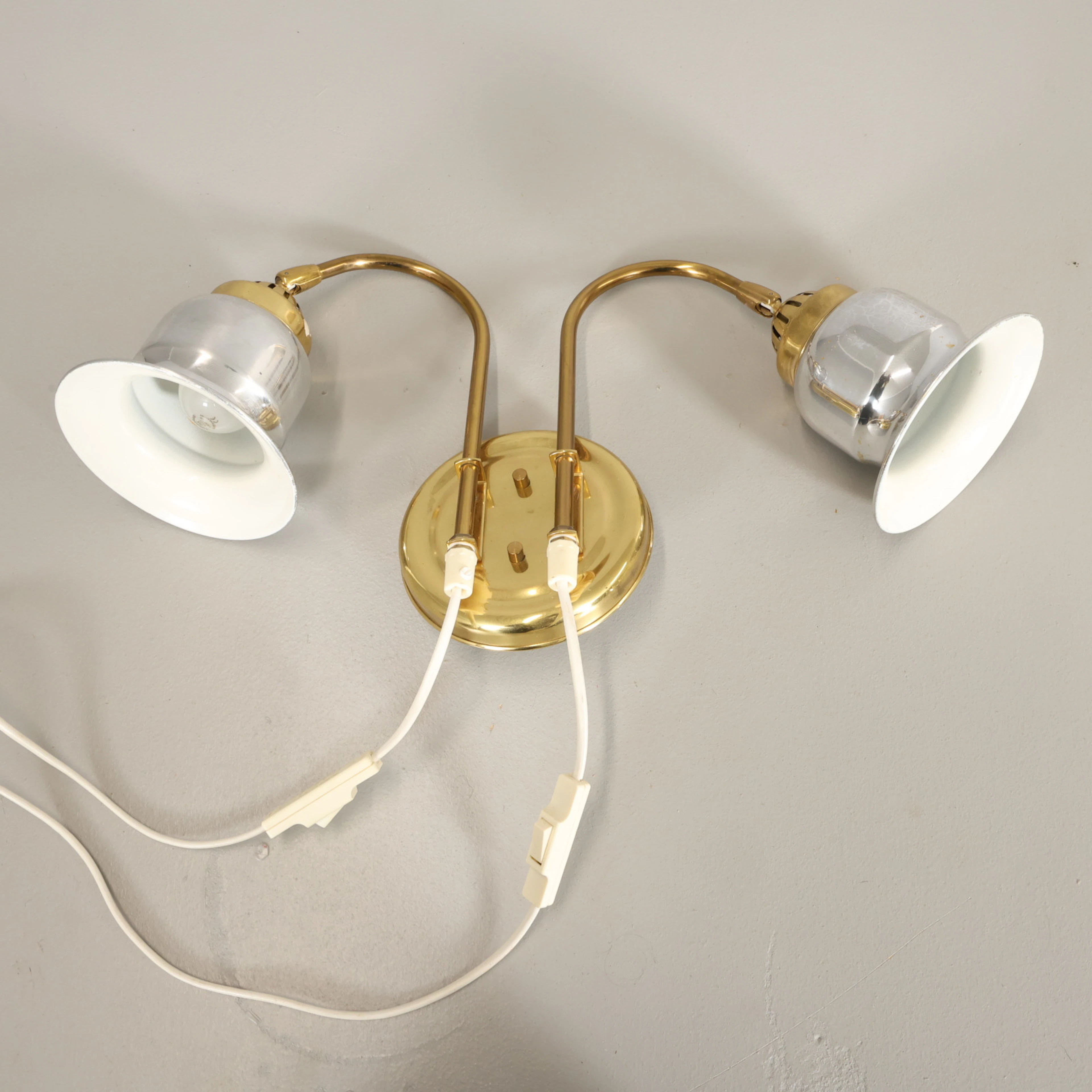 VÄGGLAMPA metall Dahlquist & Johansson.