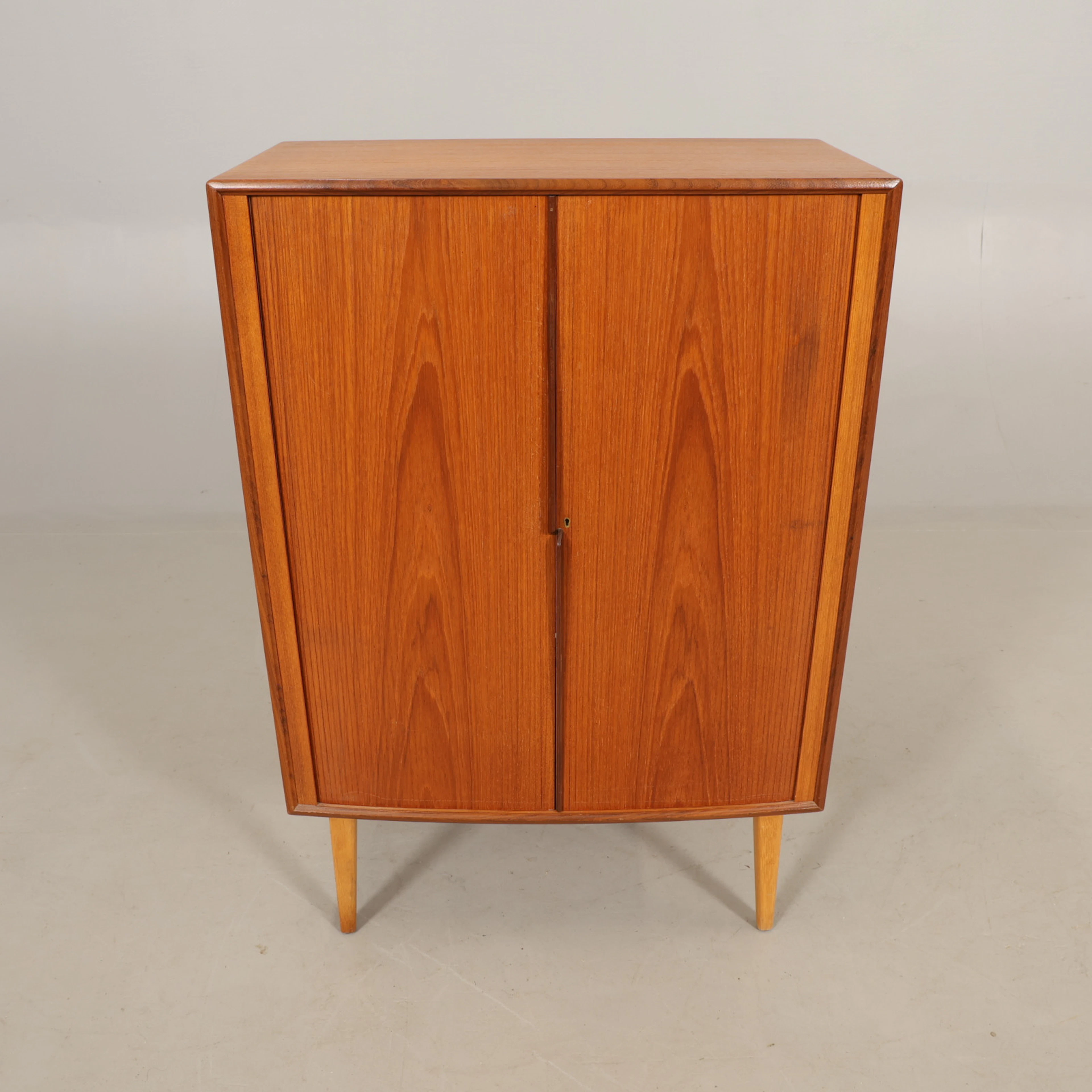 TV-MÖBEL/SKÅP teak, 1900-talets mitt.