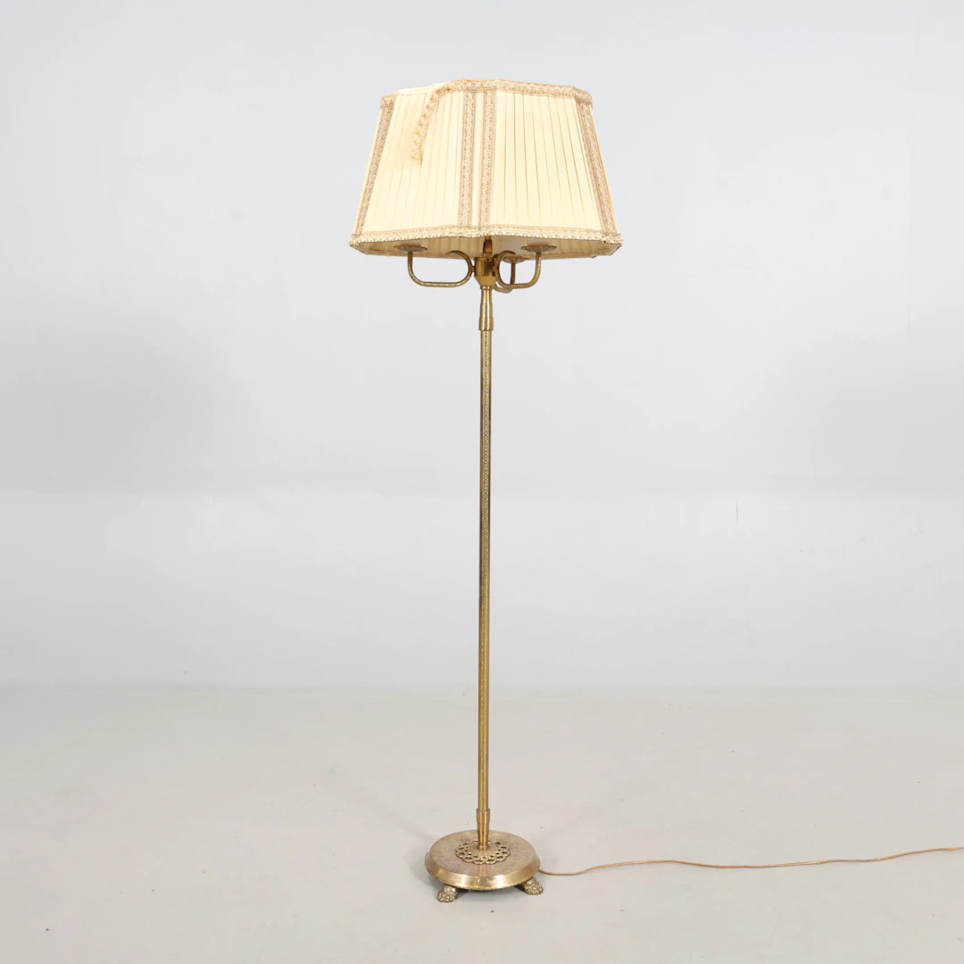 GOLVLAMPA mässing 1900-tal.