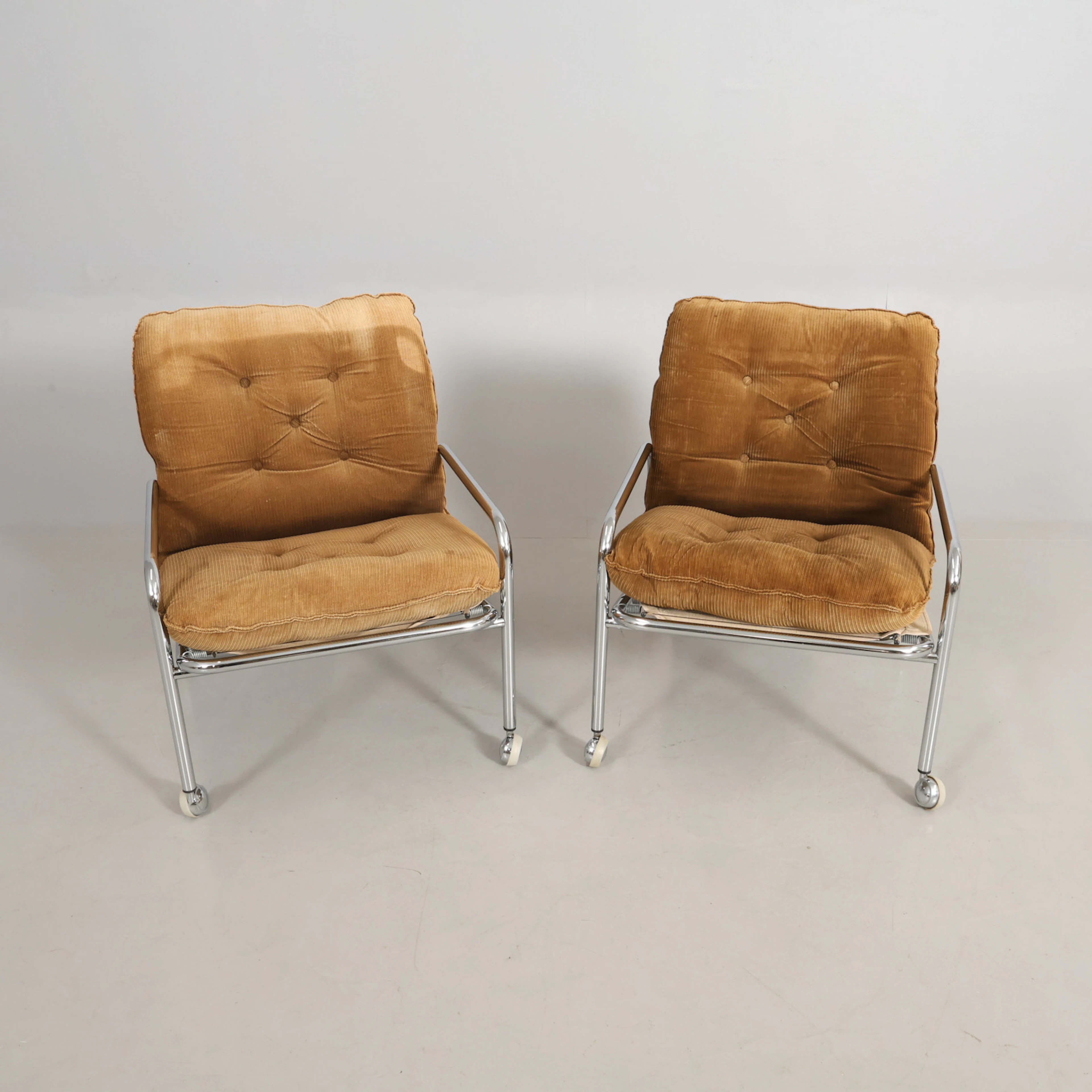 GILLIS LUNDGREN. FÅTÖLJER par "Klav" IKEA 1970-tal.