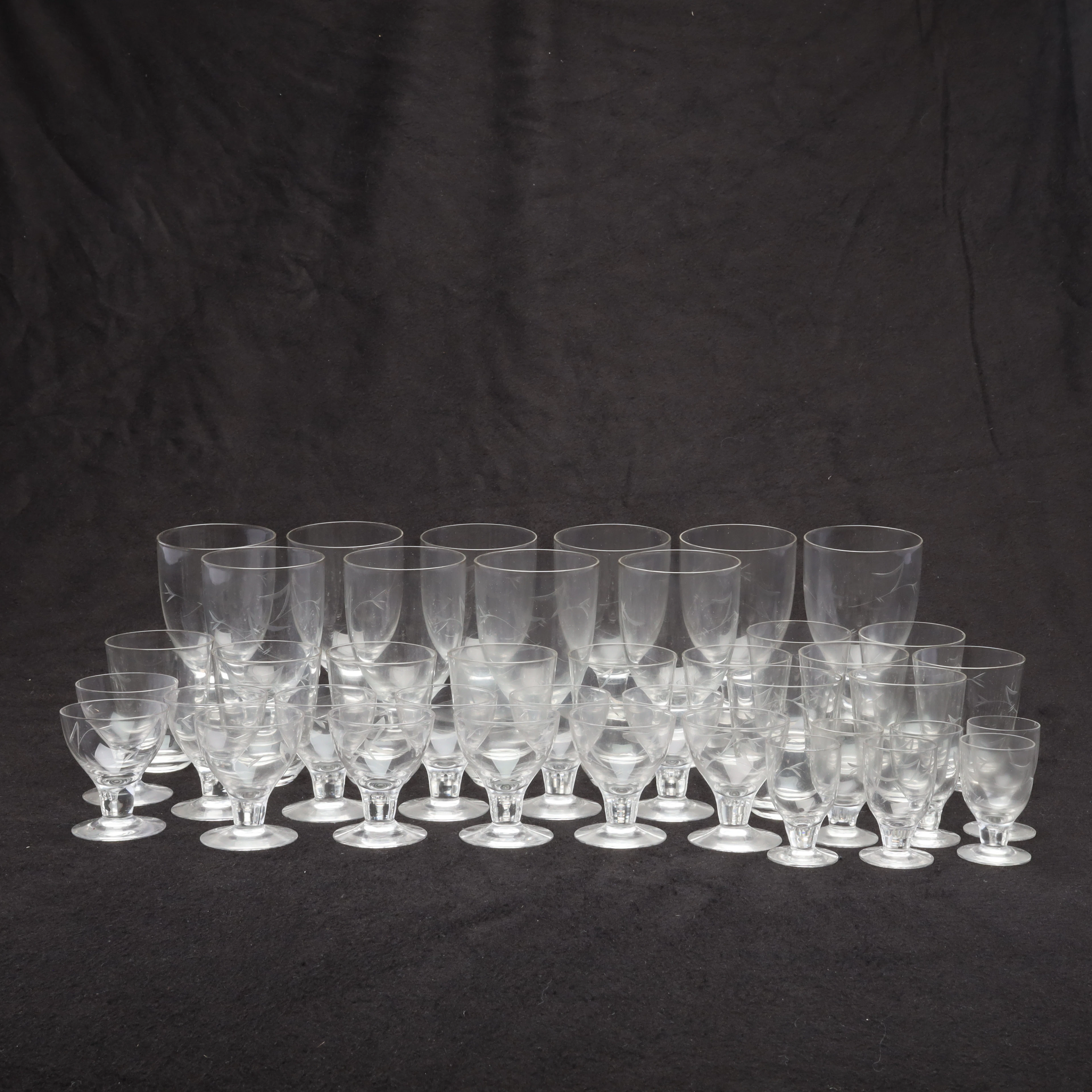 GLAS med etsad dekor 38 st.