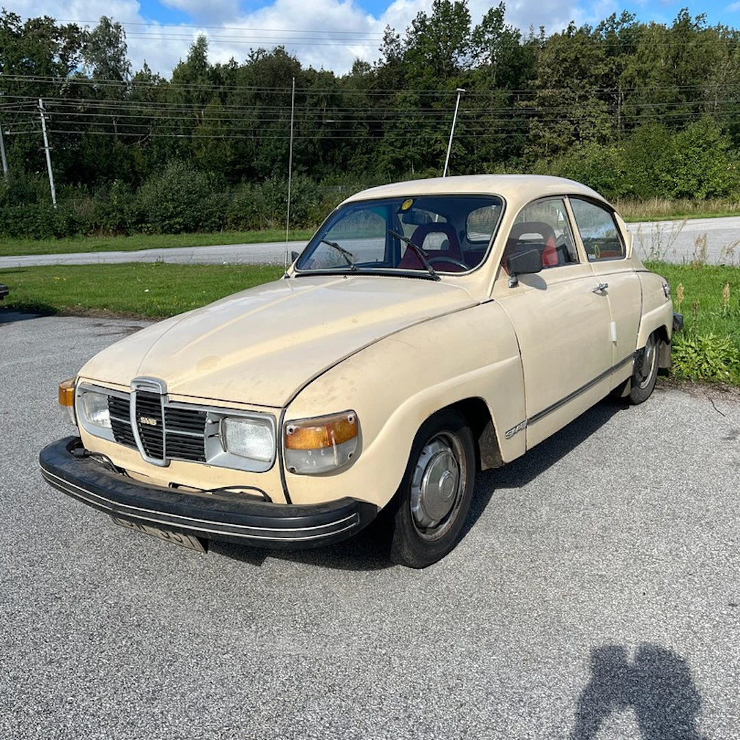 BIL Saab 96GL manuell bensin 1978.