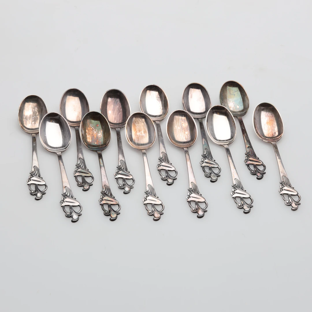 SKEDAR 14 stycken silver vikt ca 112,6 gram.