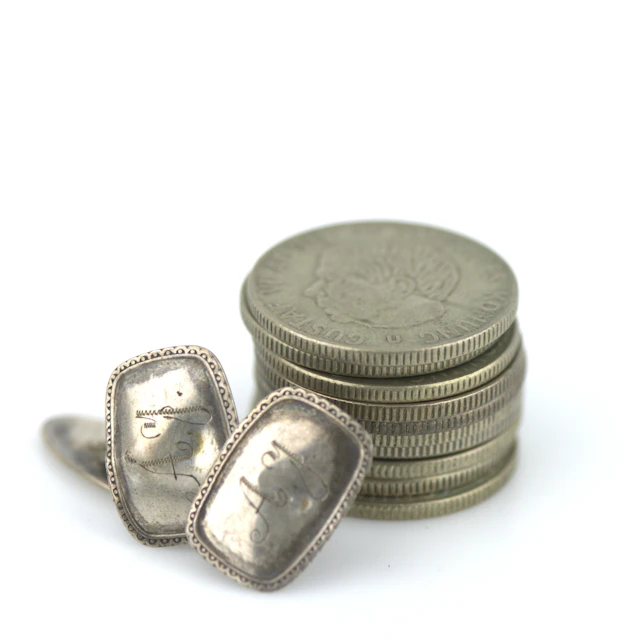 MYNT och MANSCHETTKNAPPAR, 10 +2 st. silver.