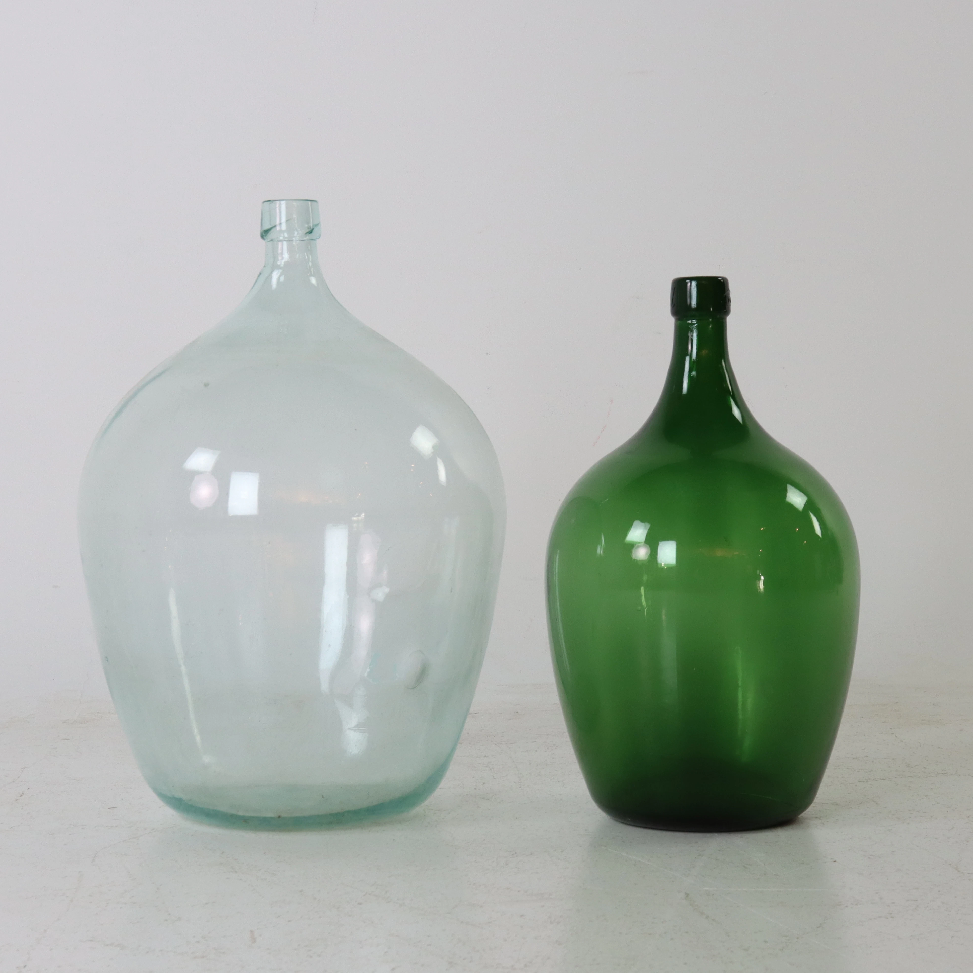 DAMEJEANNE, 2 st. glas, 1900-tal.