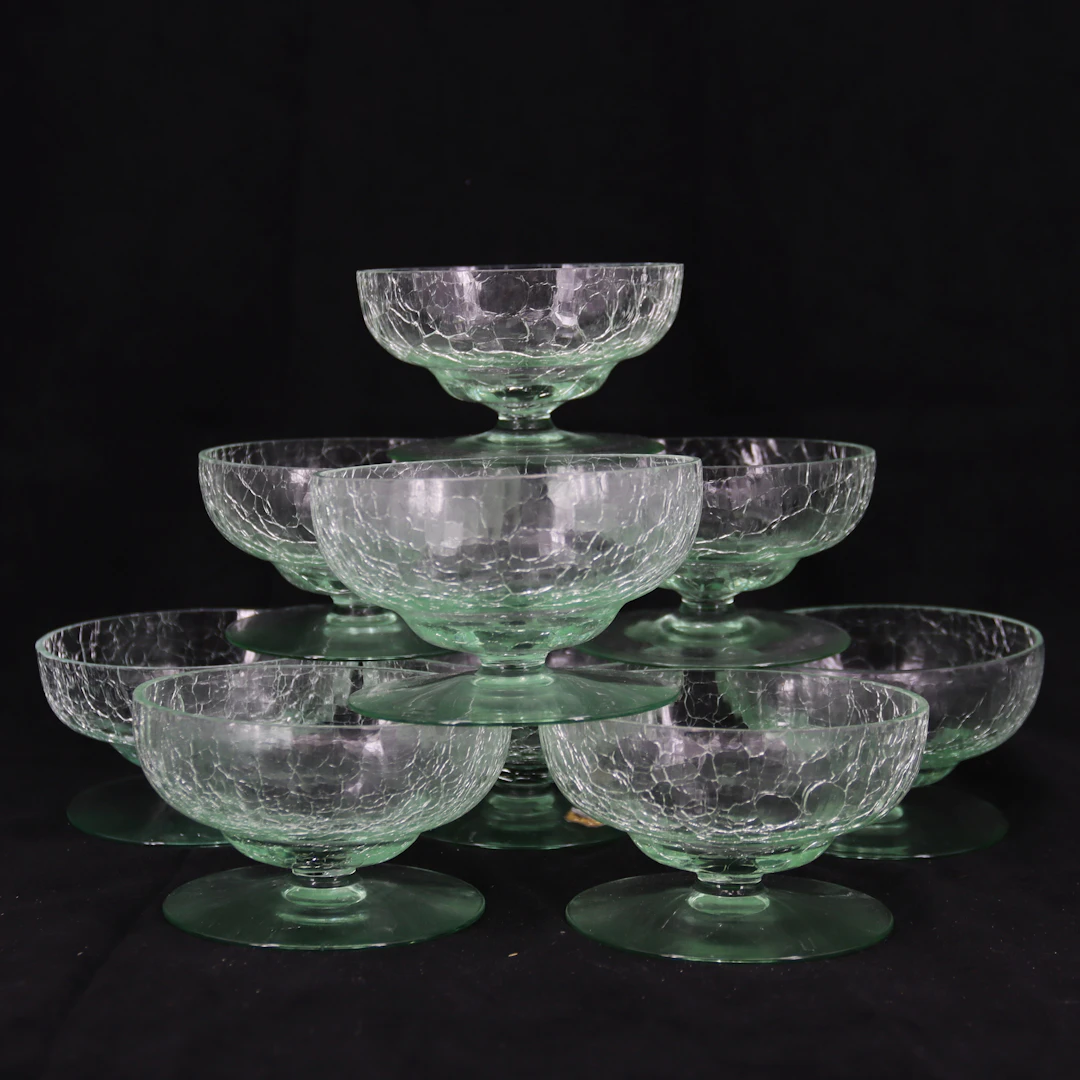 DESSERTSKÅLAR / COUPÉGLAS, 9 delar, gröntonat glas, Åfors glasbruk.
