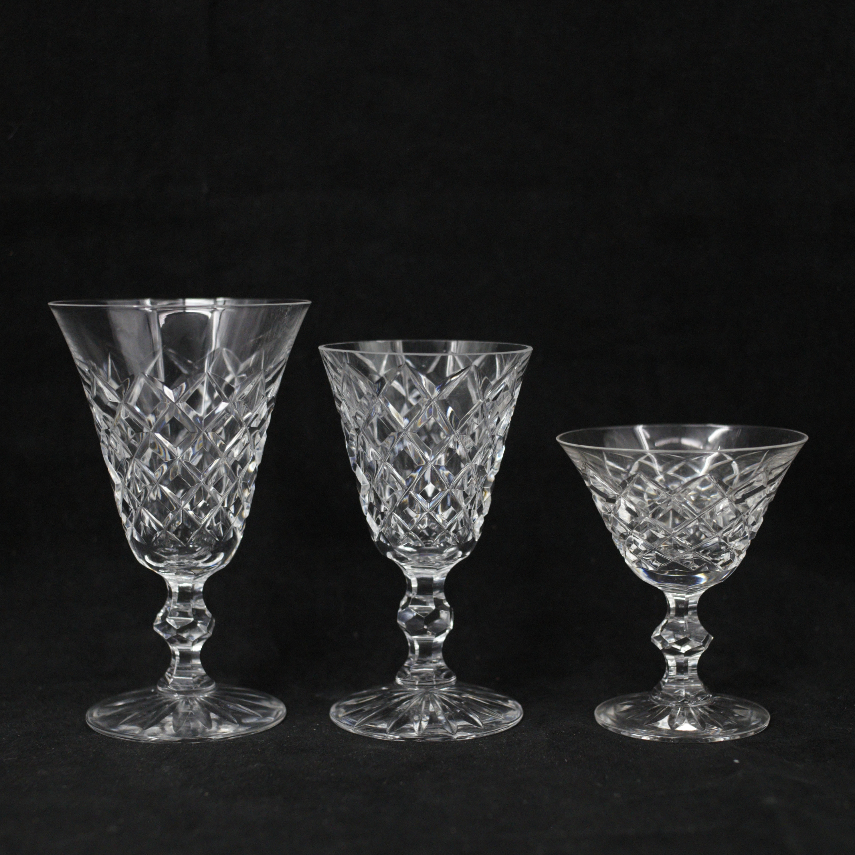 FRITZ KALLENBERG. Glasservis, 13 delar, "Tjugo Rut", kristall, Kosta Boda.