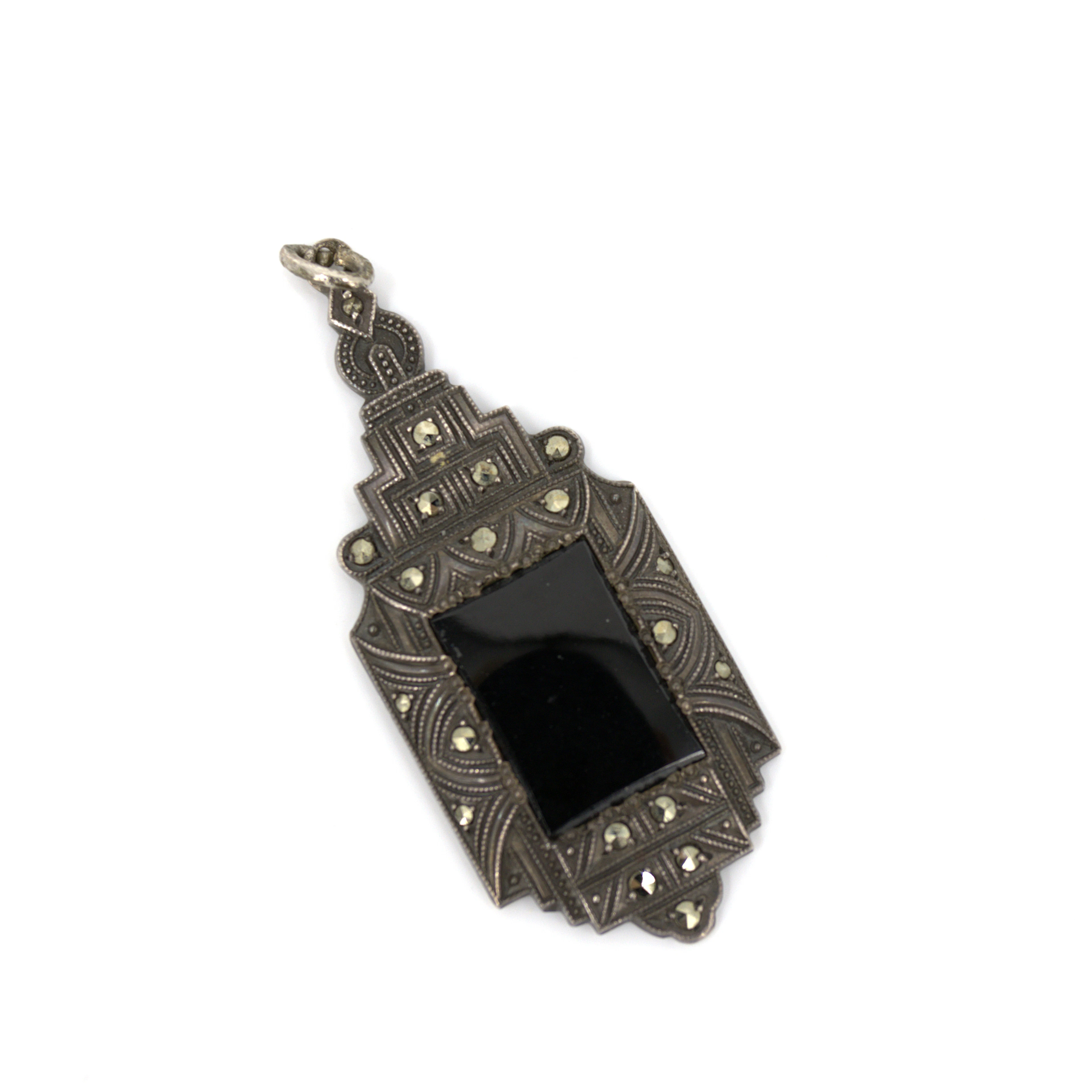 HÄNGE, Art déco, silver med onyx och markasiter, 1920-30 tal.