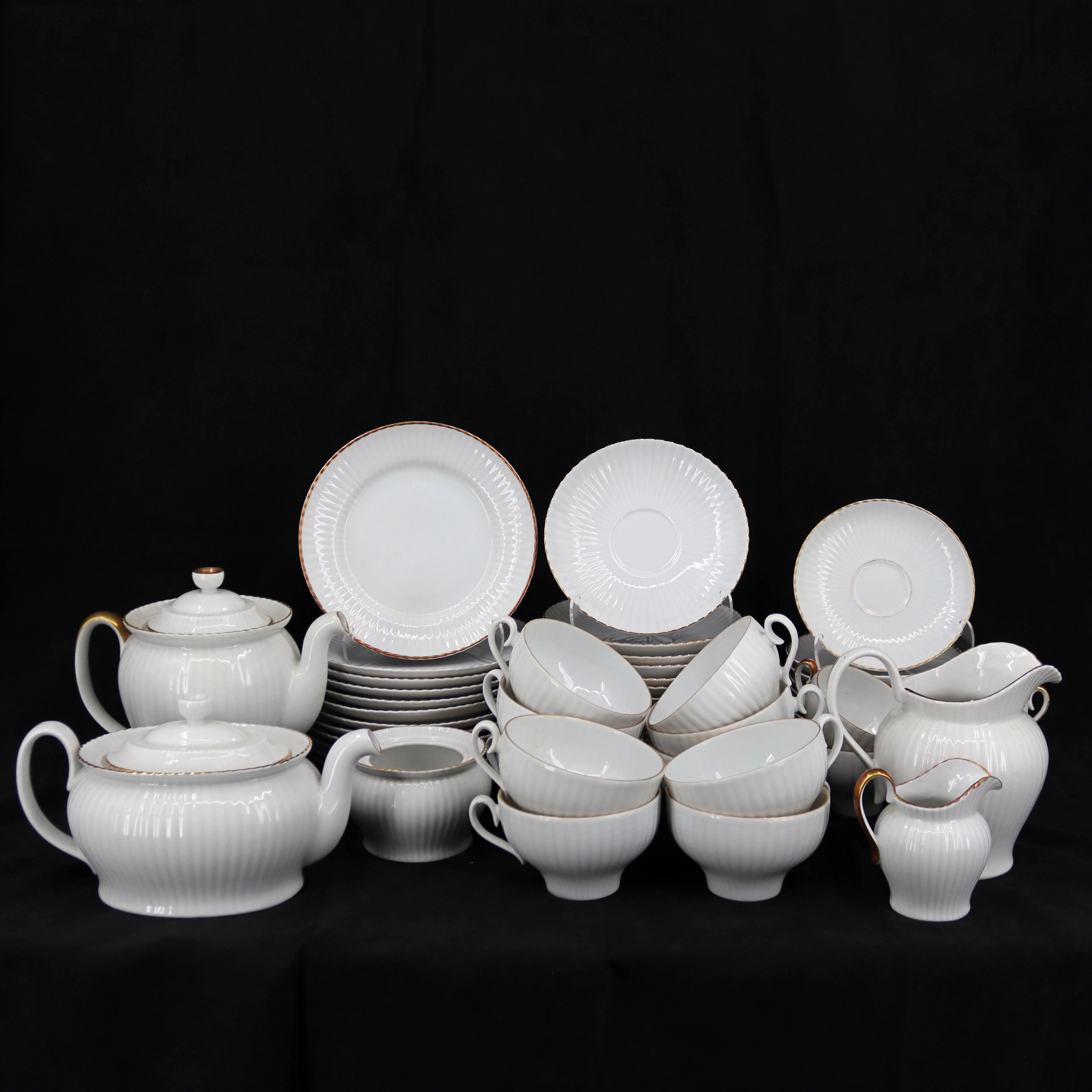 ARTHUR PERCY. Te-& kaffeservis, 55 delar, "Percy", porslin, Karlskrona.