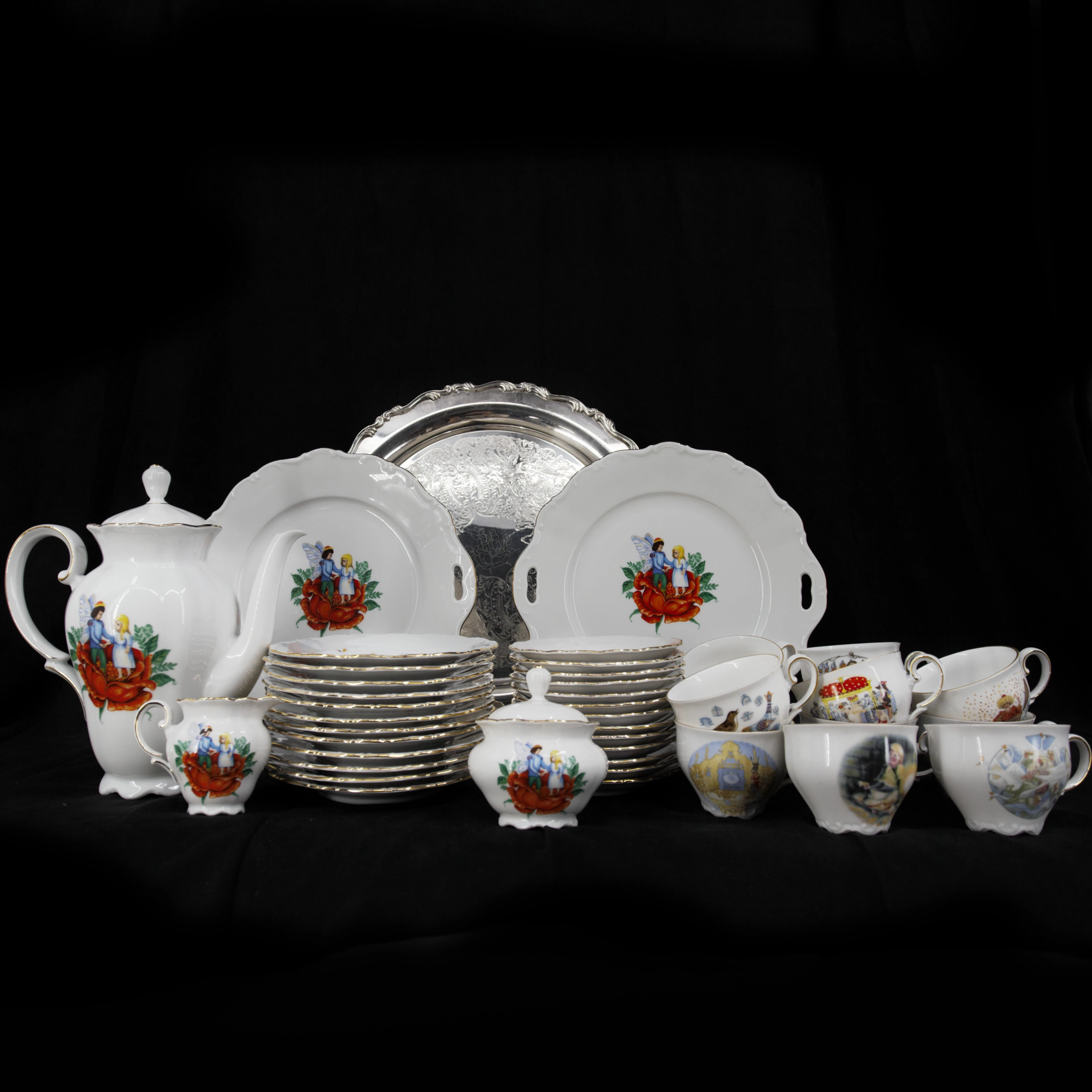 KAFFESERVIS, 41 delar, "H.C. Andersens eventyr", porslin, bricka nysilver